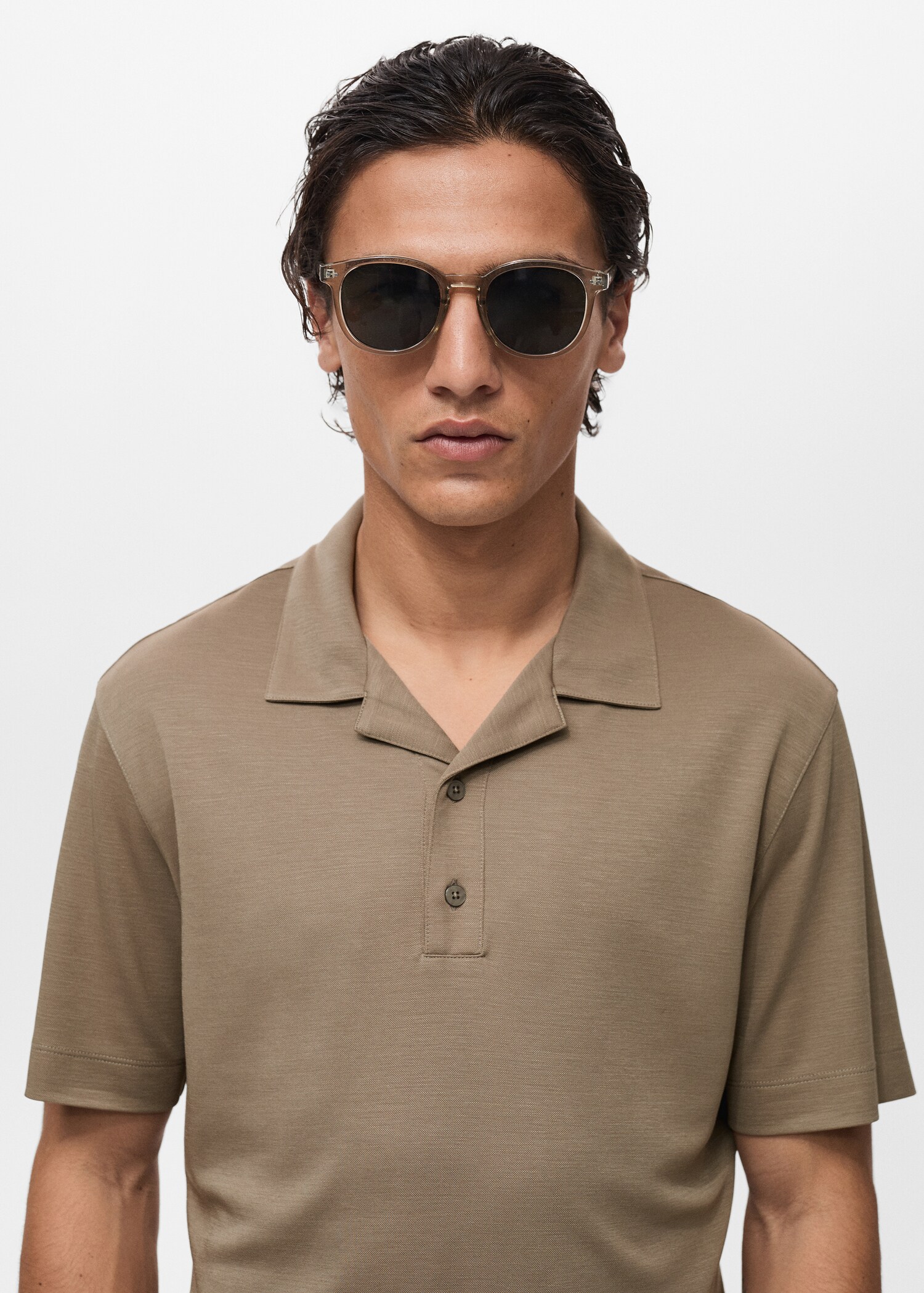 Lyocell polo shirt with bowling collar - Details of the article 1