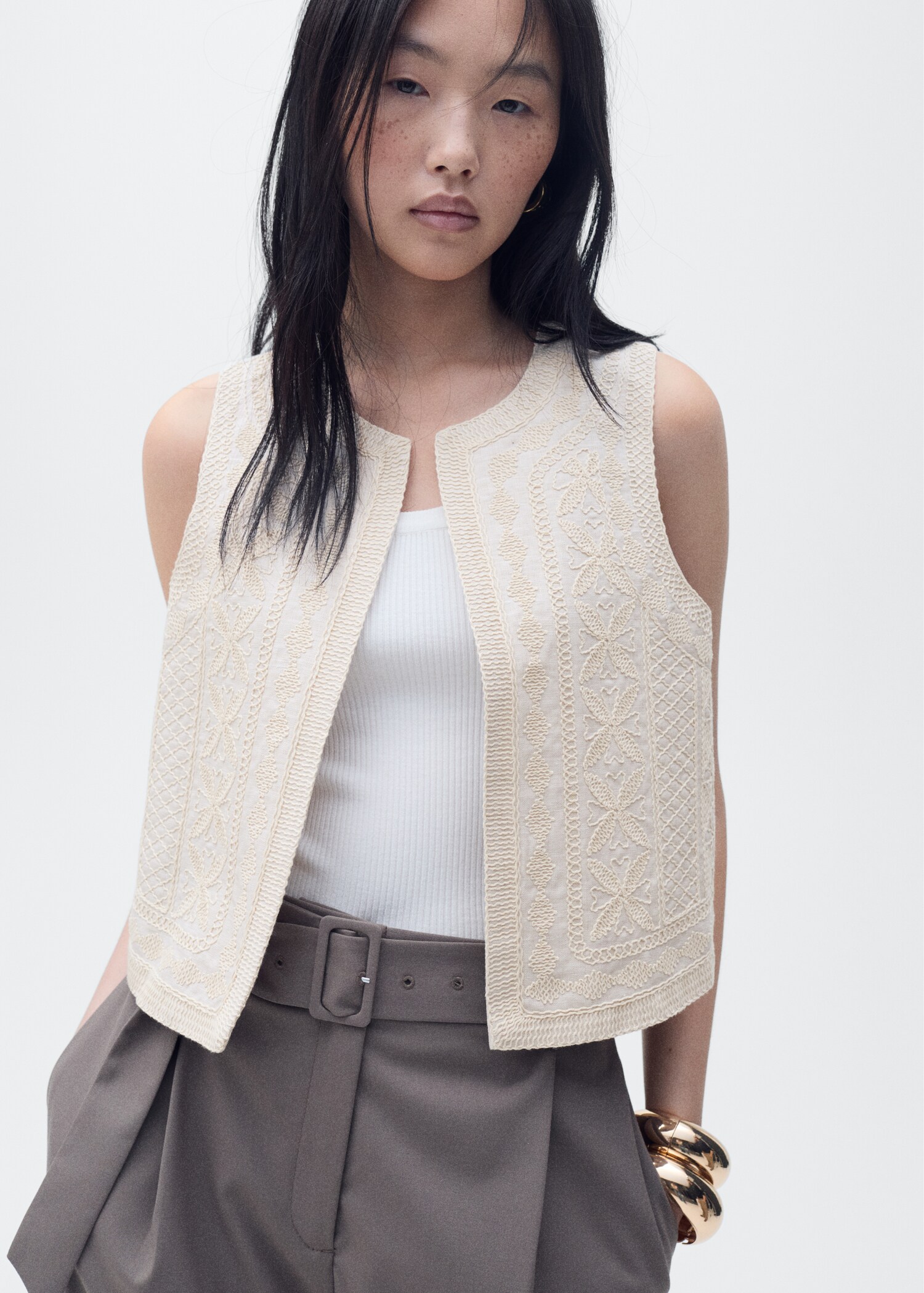 Embroidered linen waistcoat - Medium plane