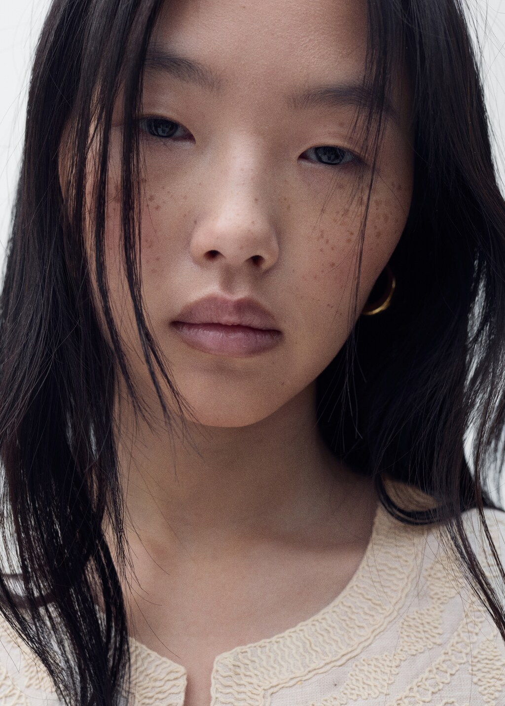 Embroidered linen vest