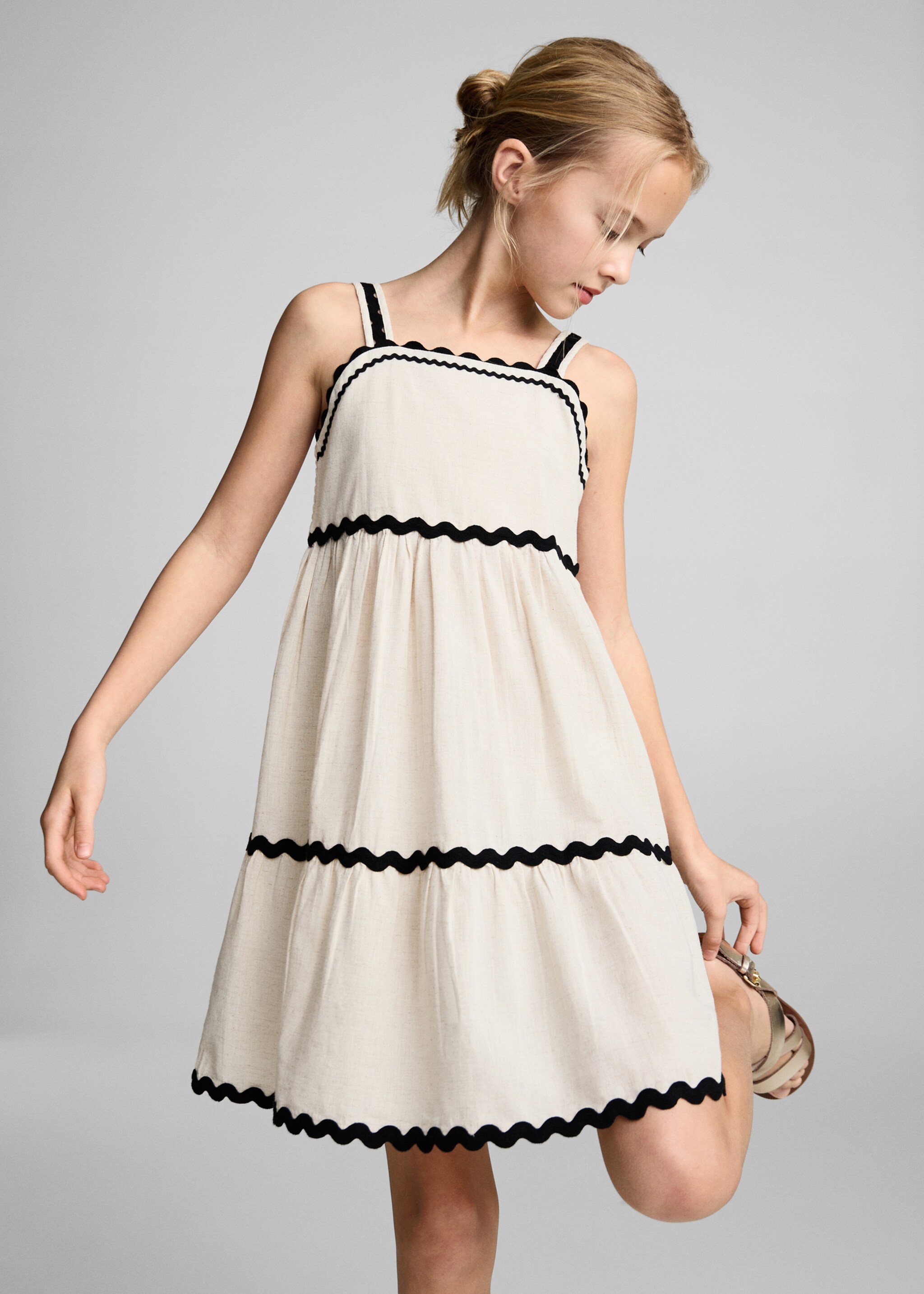 Linen dress with wave design - Medium plane