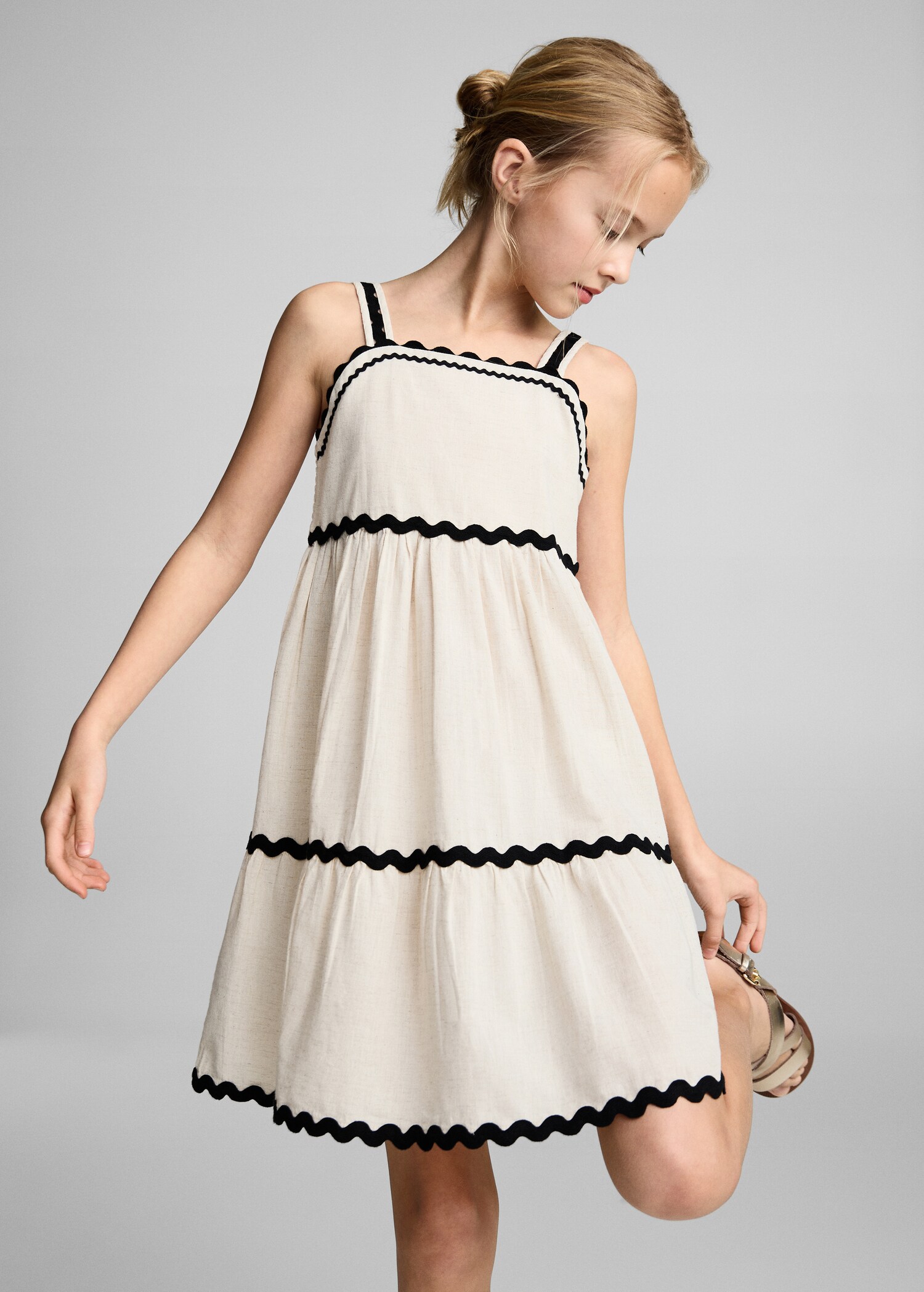 Linen dress with wave design - Medium plane