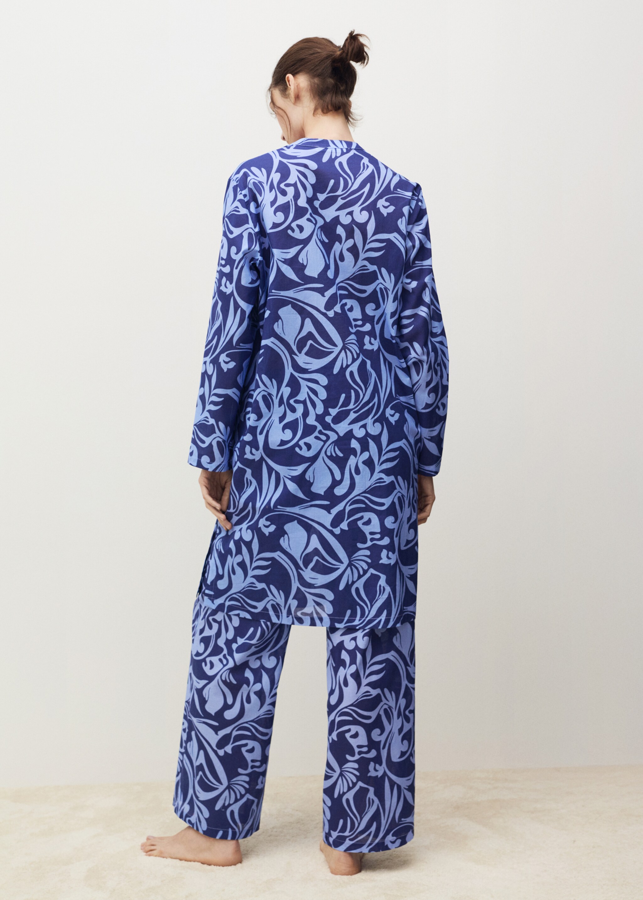 Two-tone printed cotton caftan - Reverse of the article