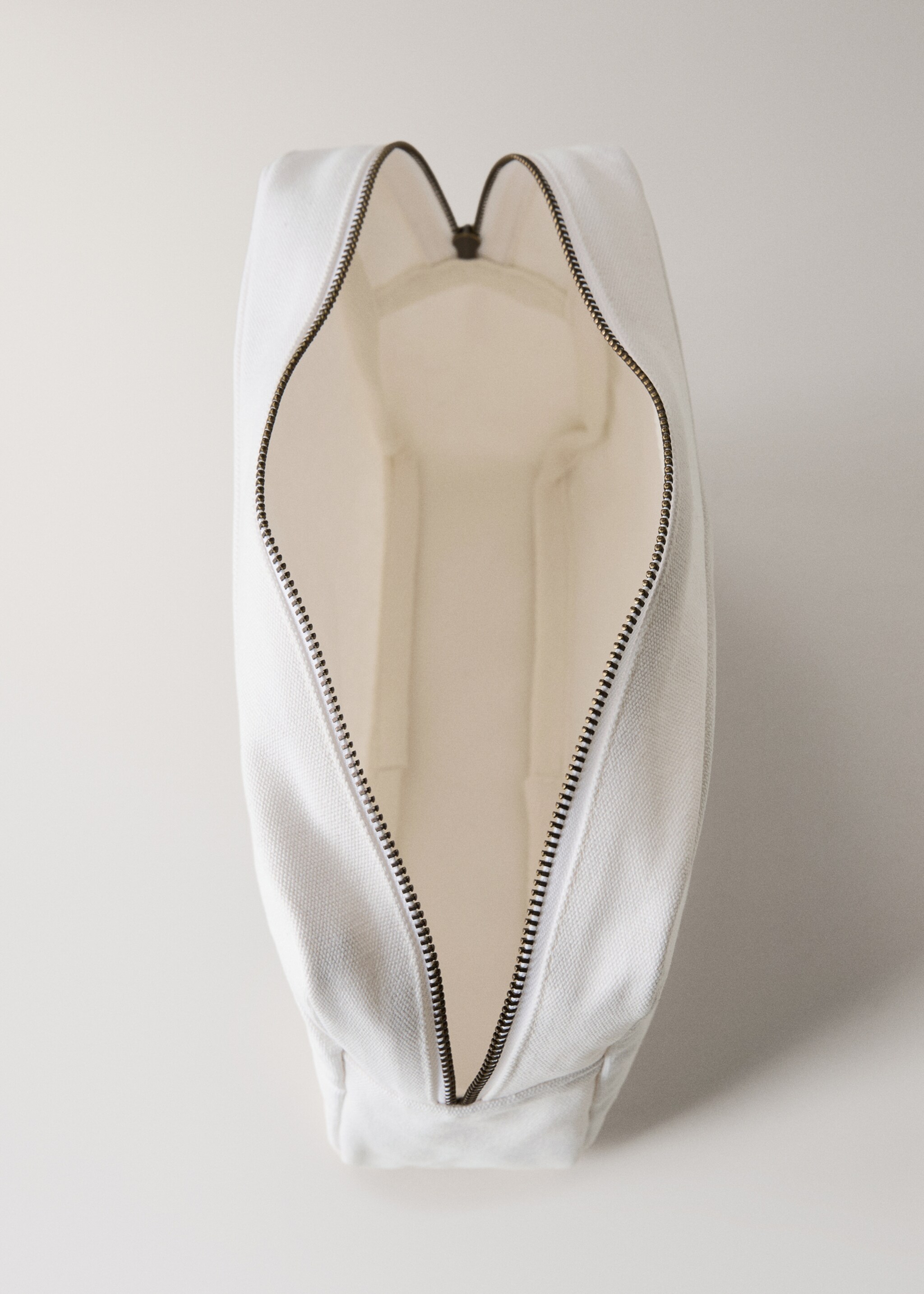 Plain cotton toiletry bag - Details of the article 3