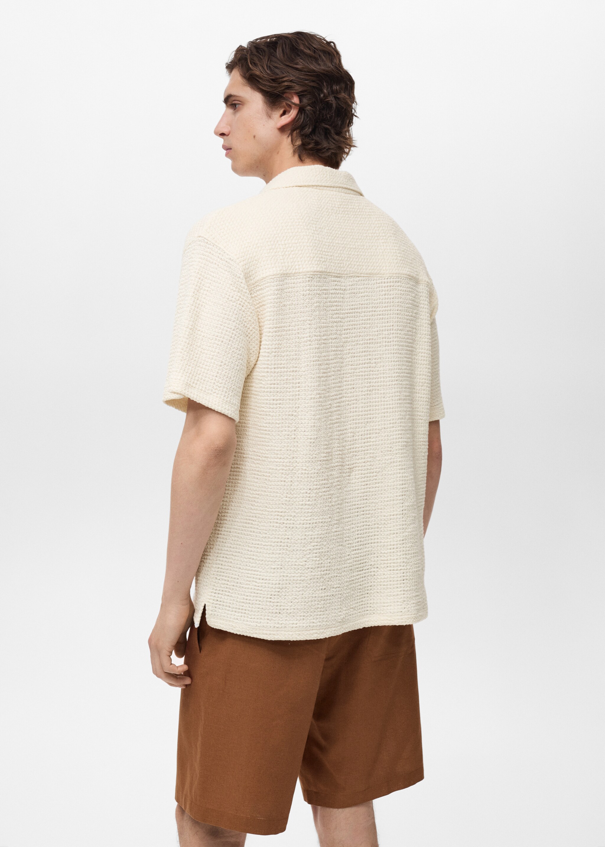 Crochet cotton polo shirt - Reverse of the article