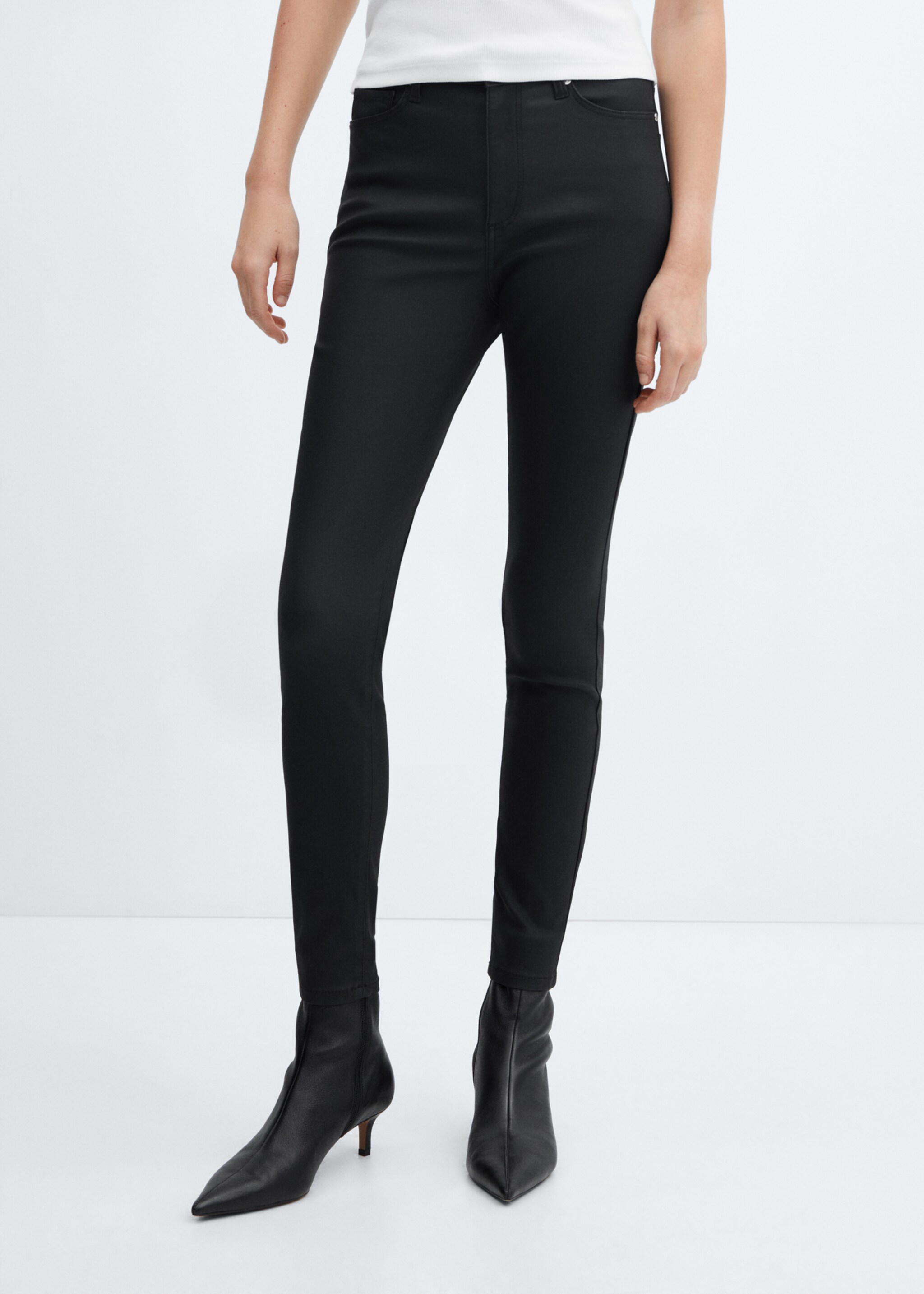 Jean skinny taille haute enduit - Plan moyen