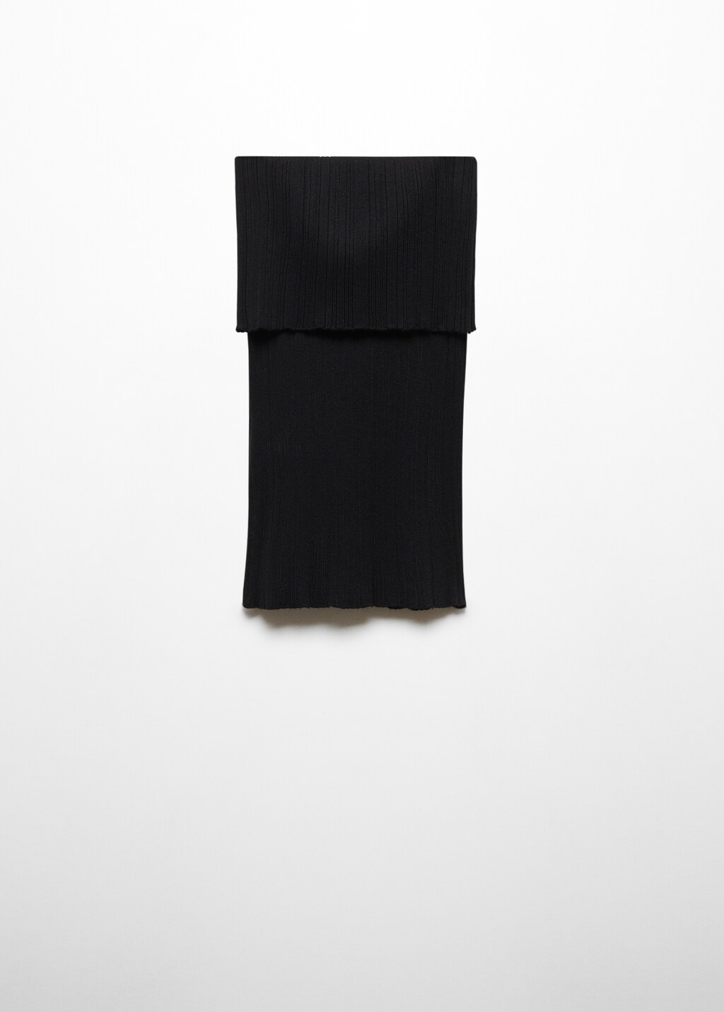 Strapless knitted top