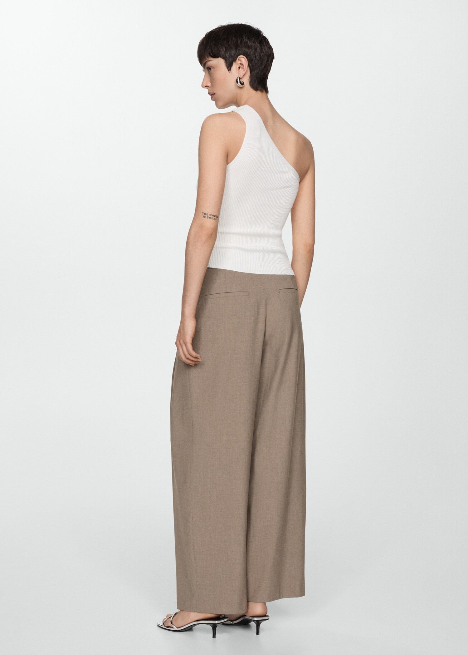 Knit asymmetric top - Reverse of the article