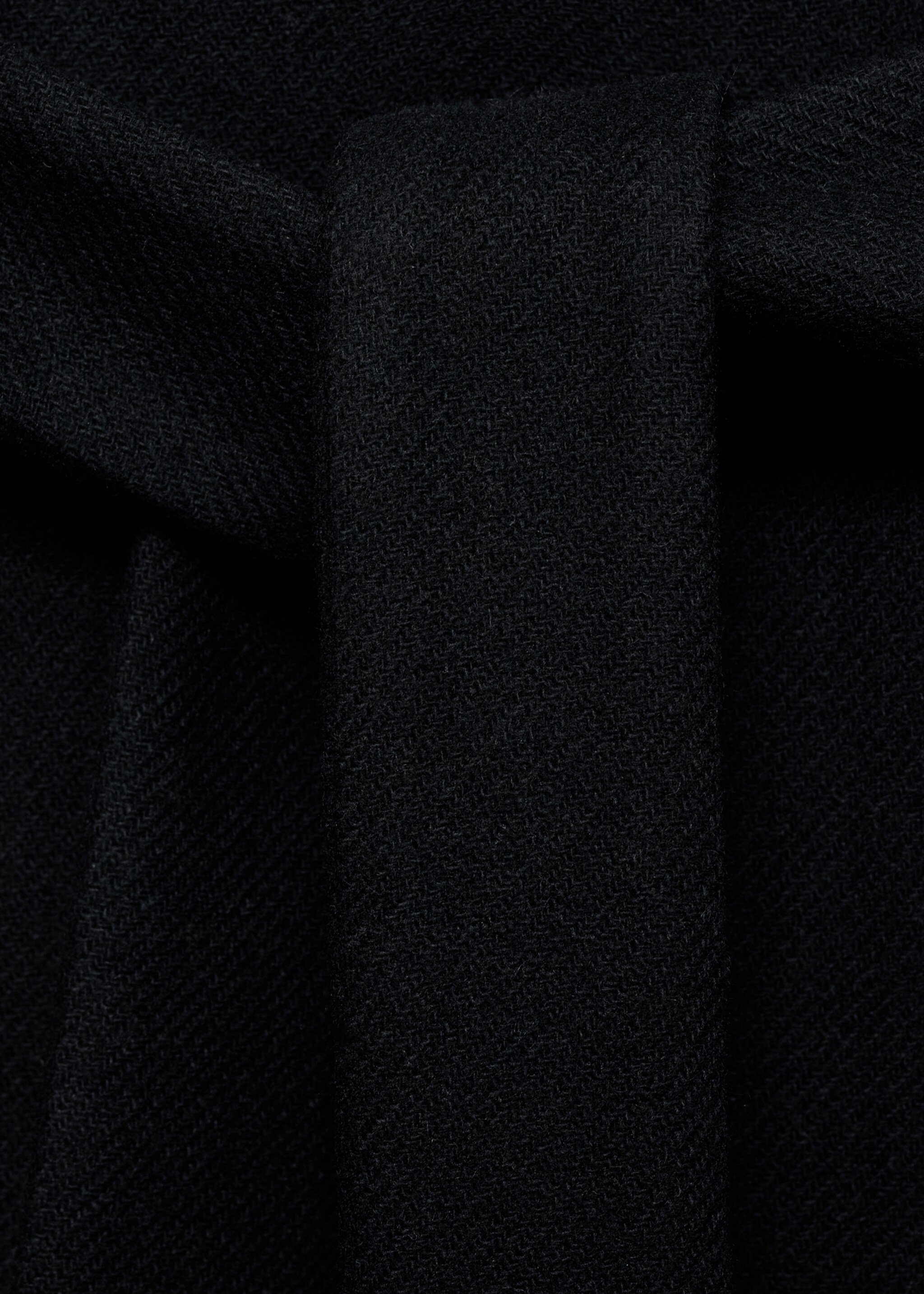 Woollen coat with belt - Details of the article 0