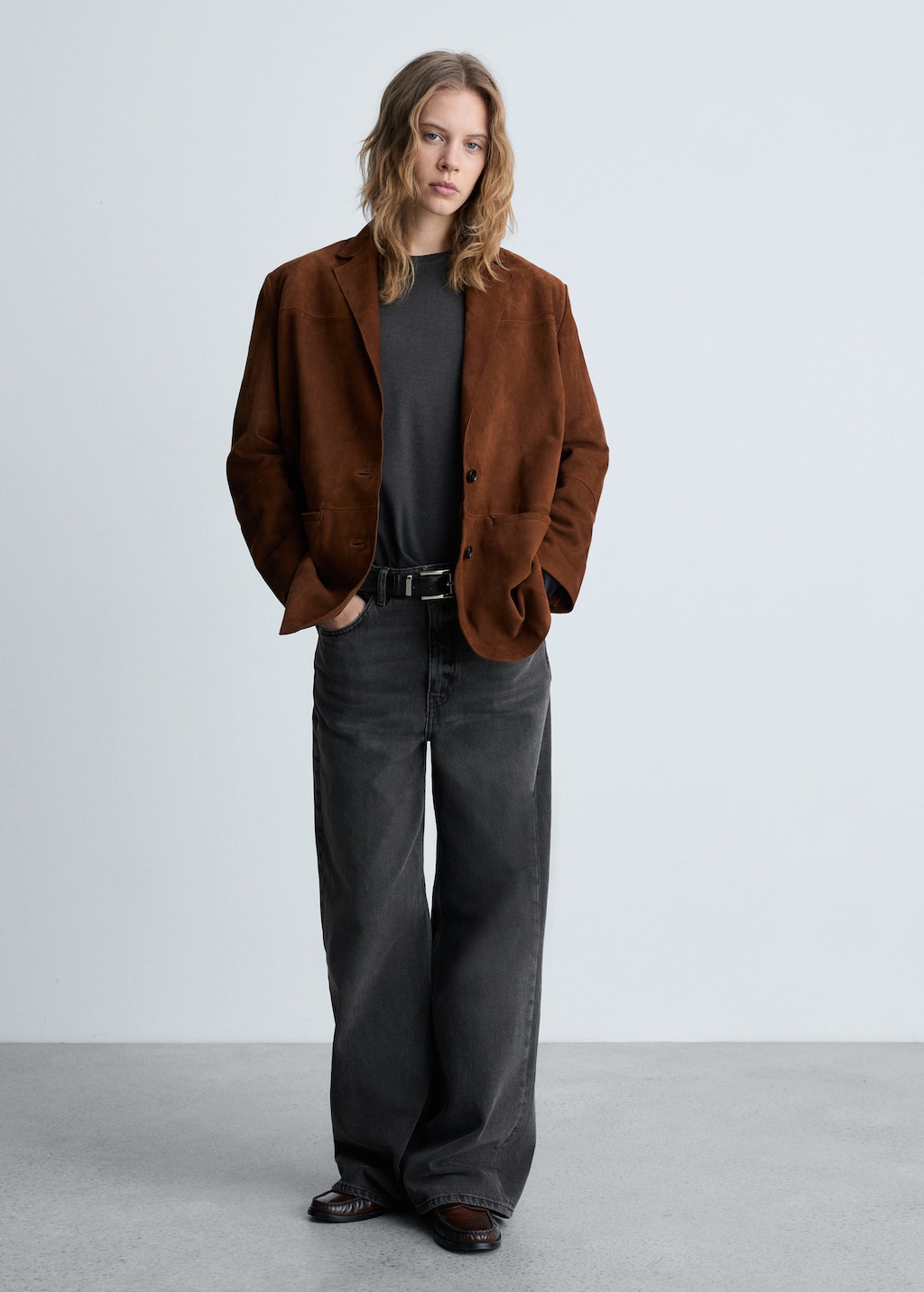 Thin round-neck t-shirt