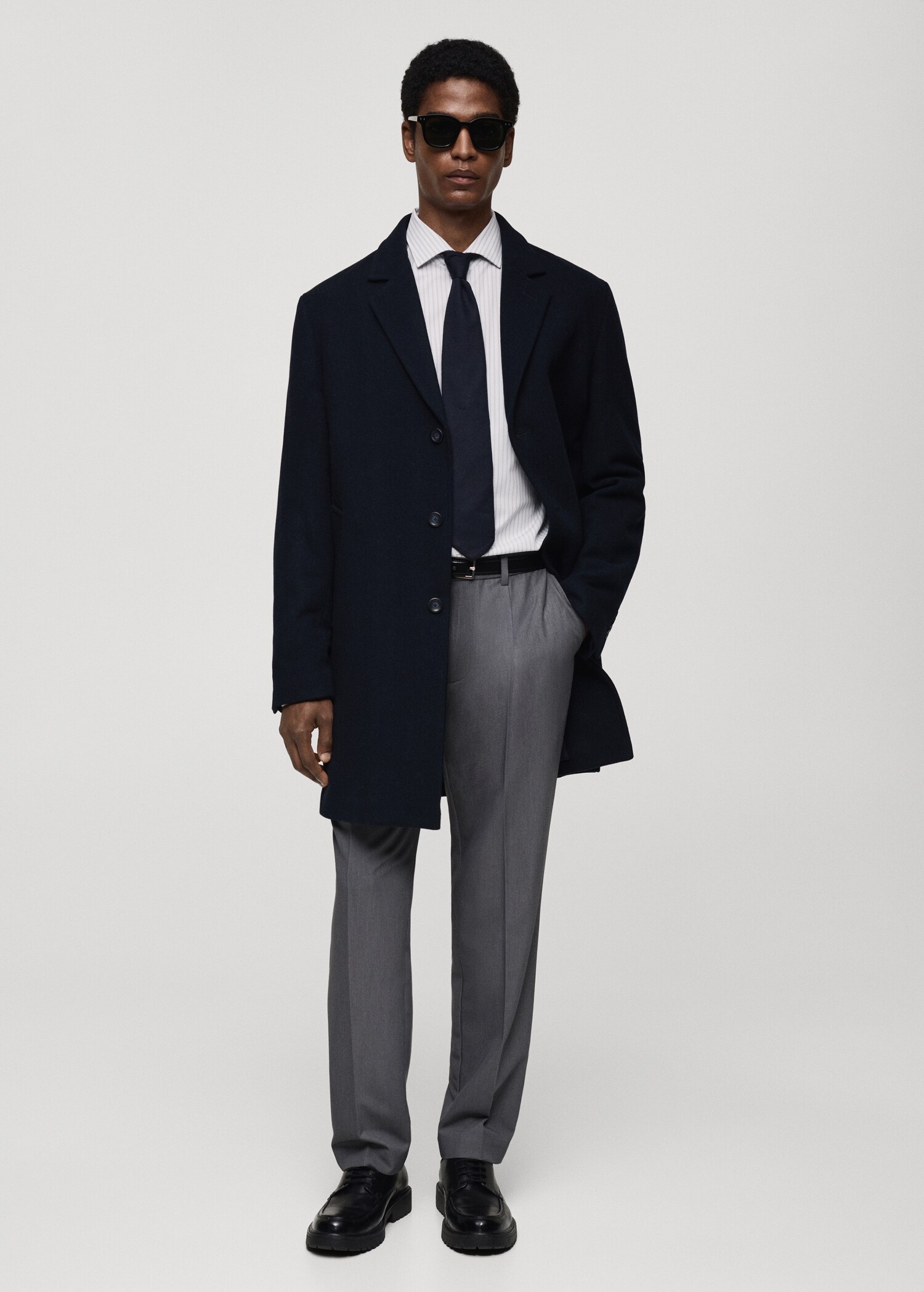 Gestreiftes Slim Fit-Hemd aus Baumwolle - Allgemeine Ansicht
