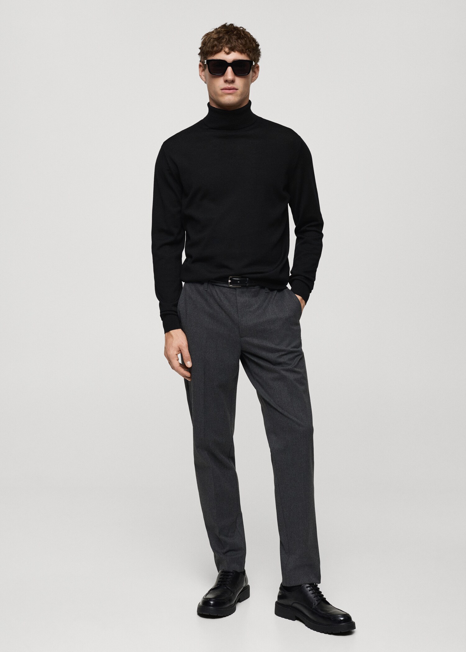 100% merino wool turtleneck sweater - General plane