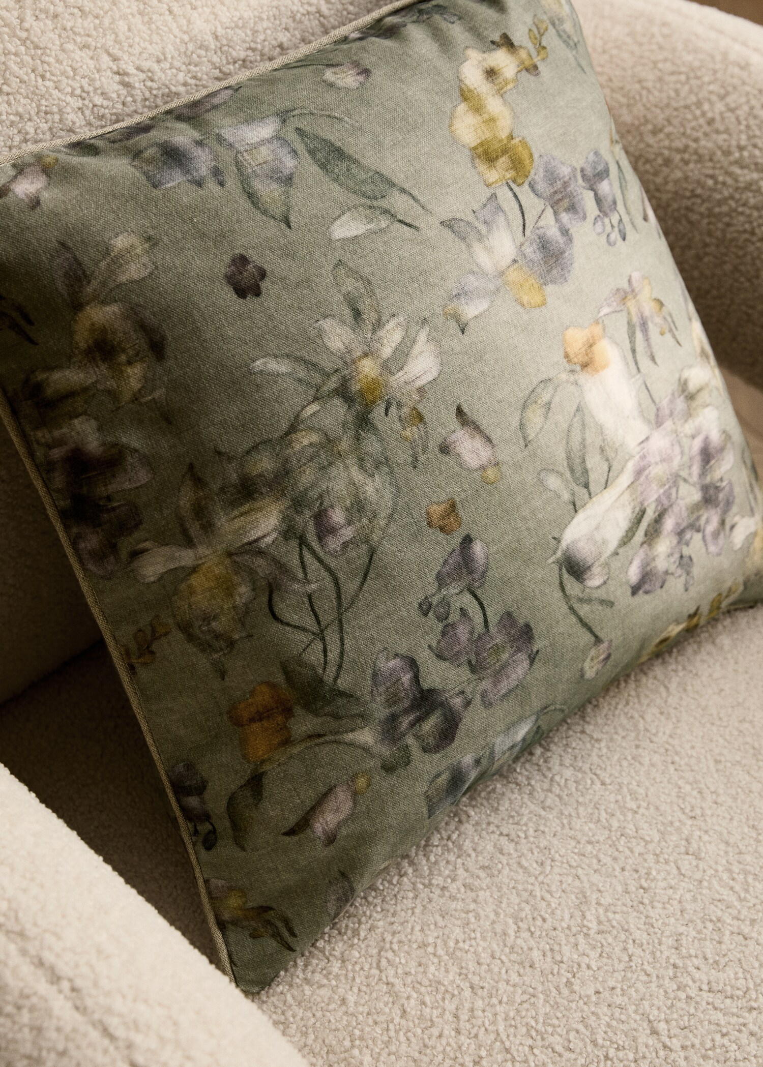 Cushion cover with floral-print trim 45x45 cm - General plane