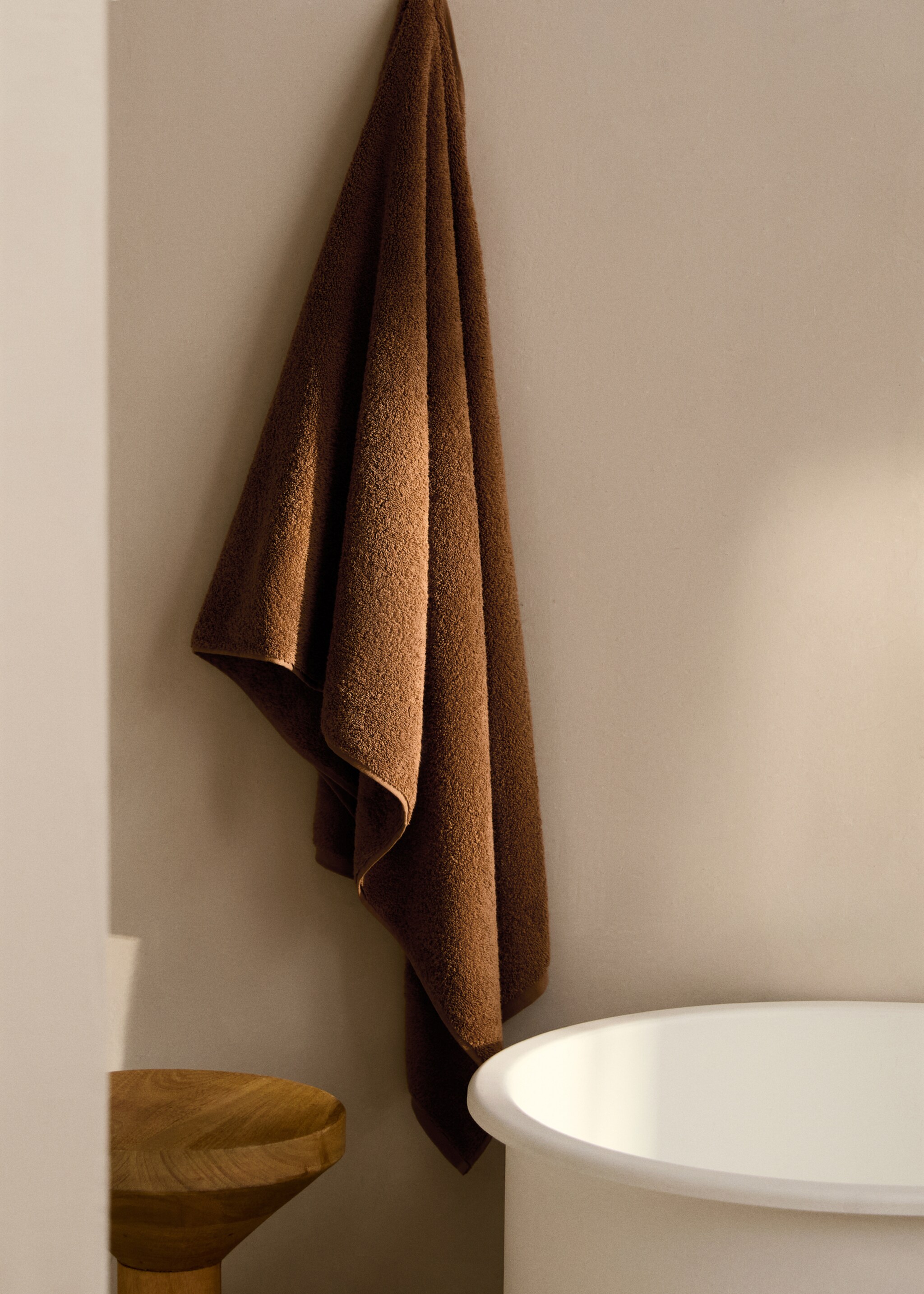 Soft cotton shower towel - General plane