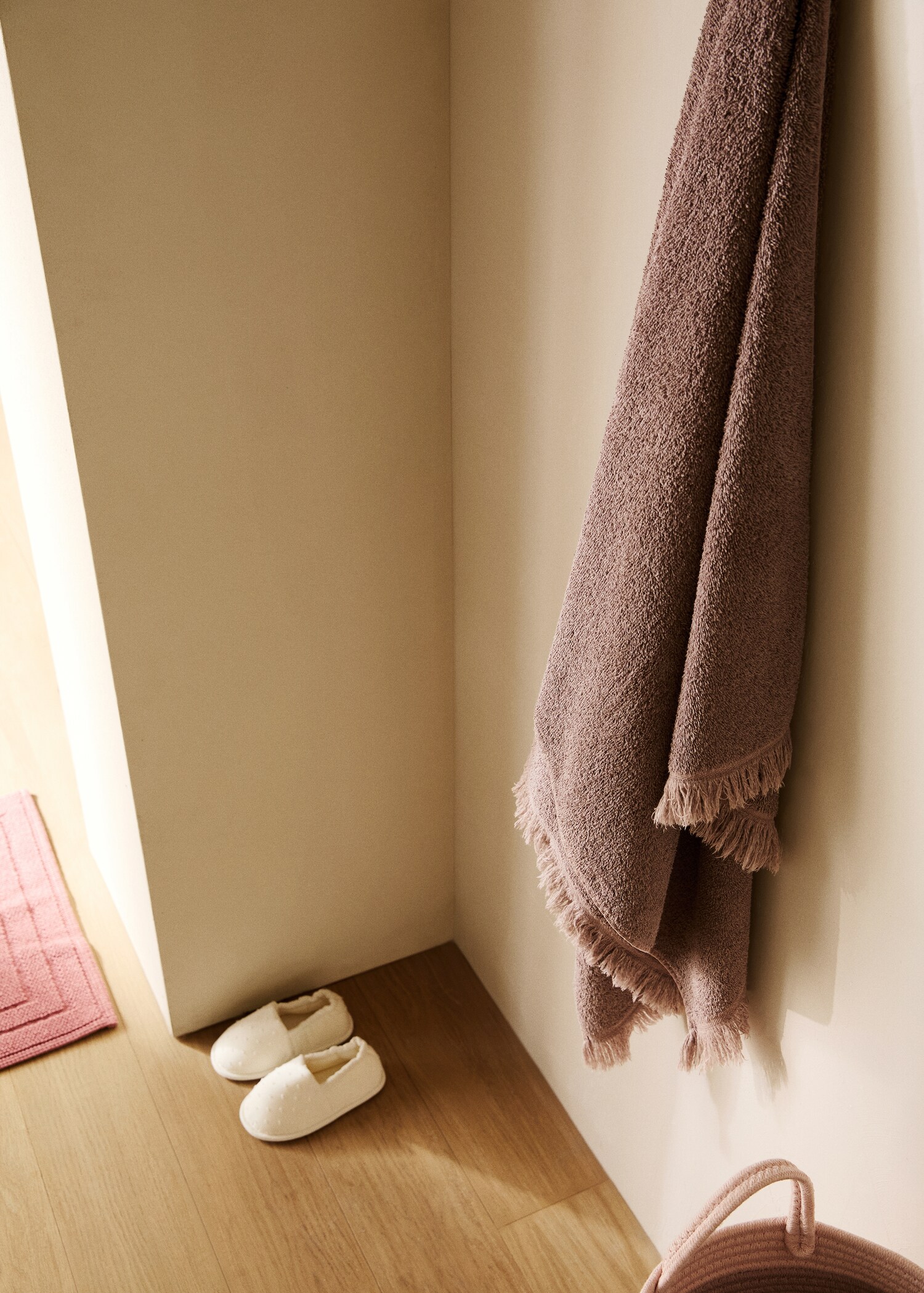 Organic cotton children's shower towel with fringes - General plane