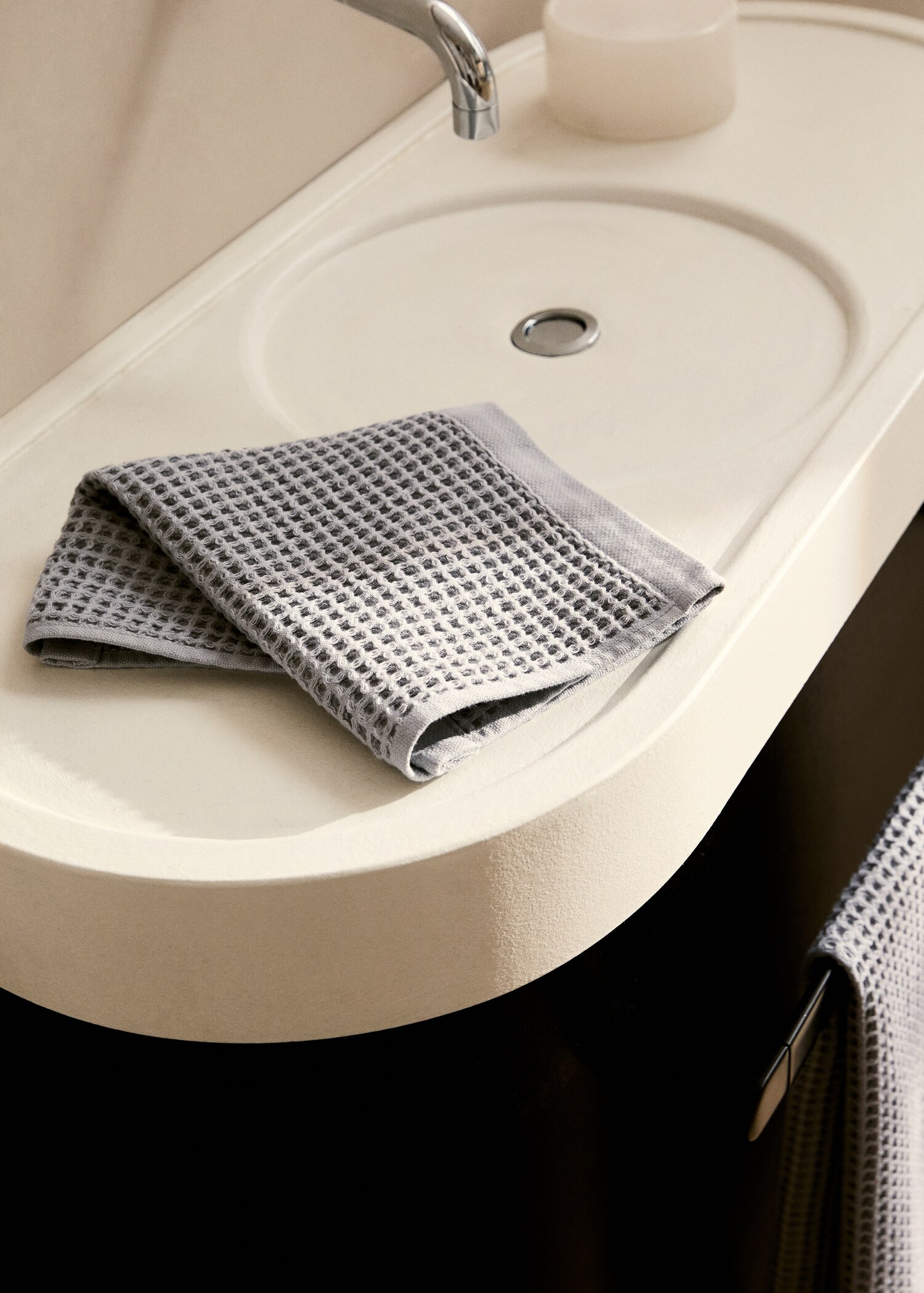 100% cotton waffle bath towel 30x50cm - General plane