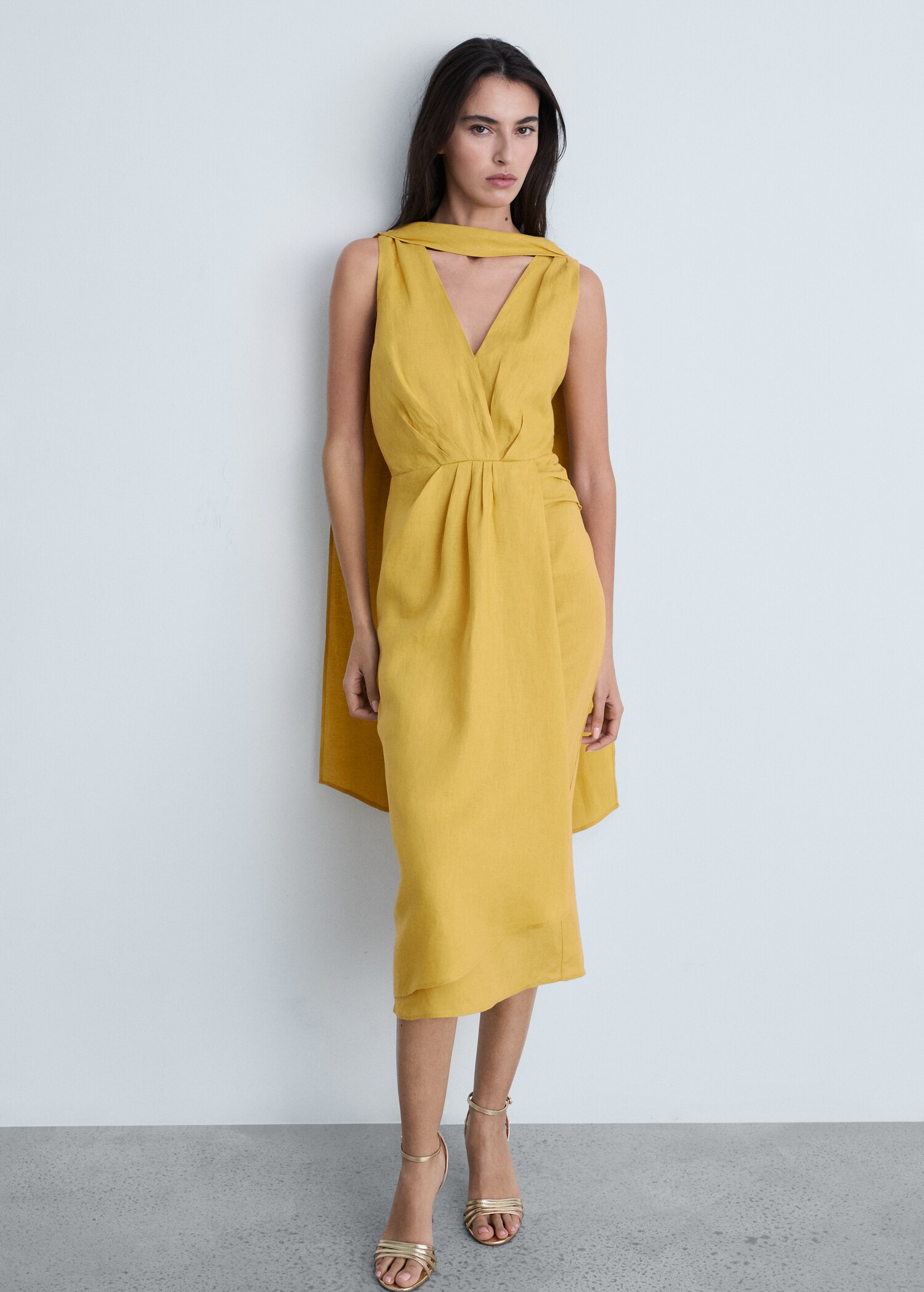 Robe midi plissée en lin - Plan général