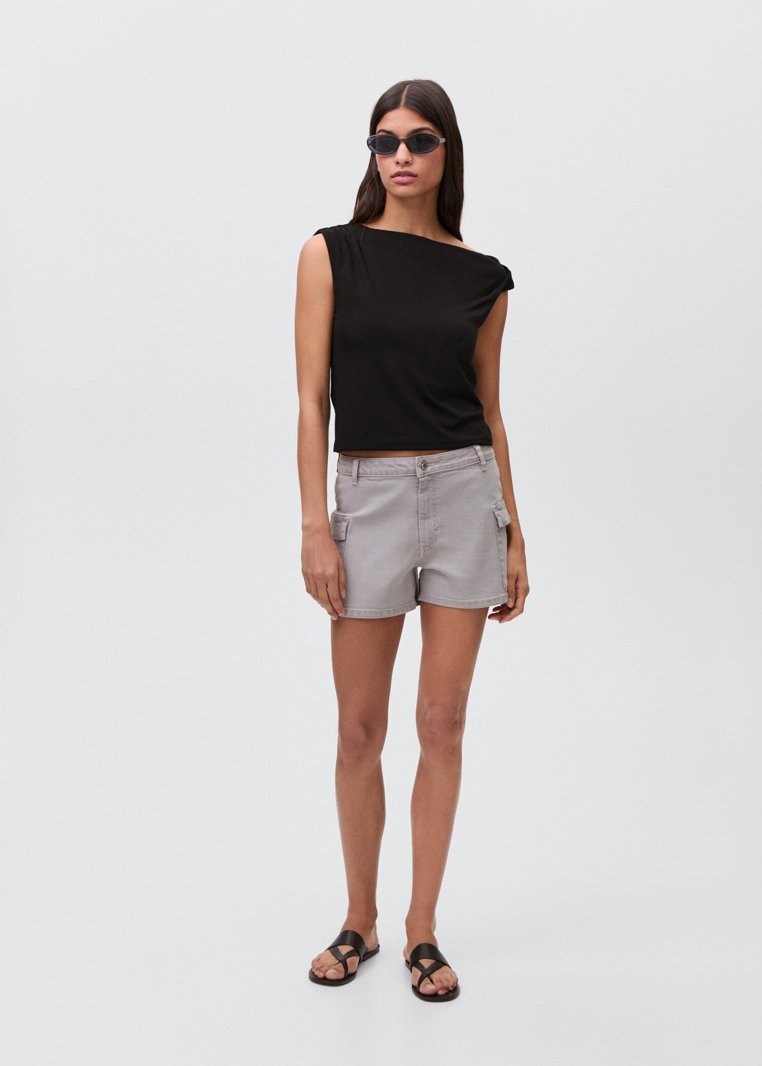 Shoulder detail T-shirt - General plane