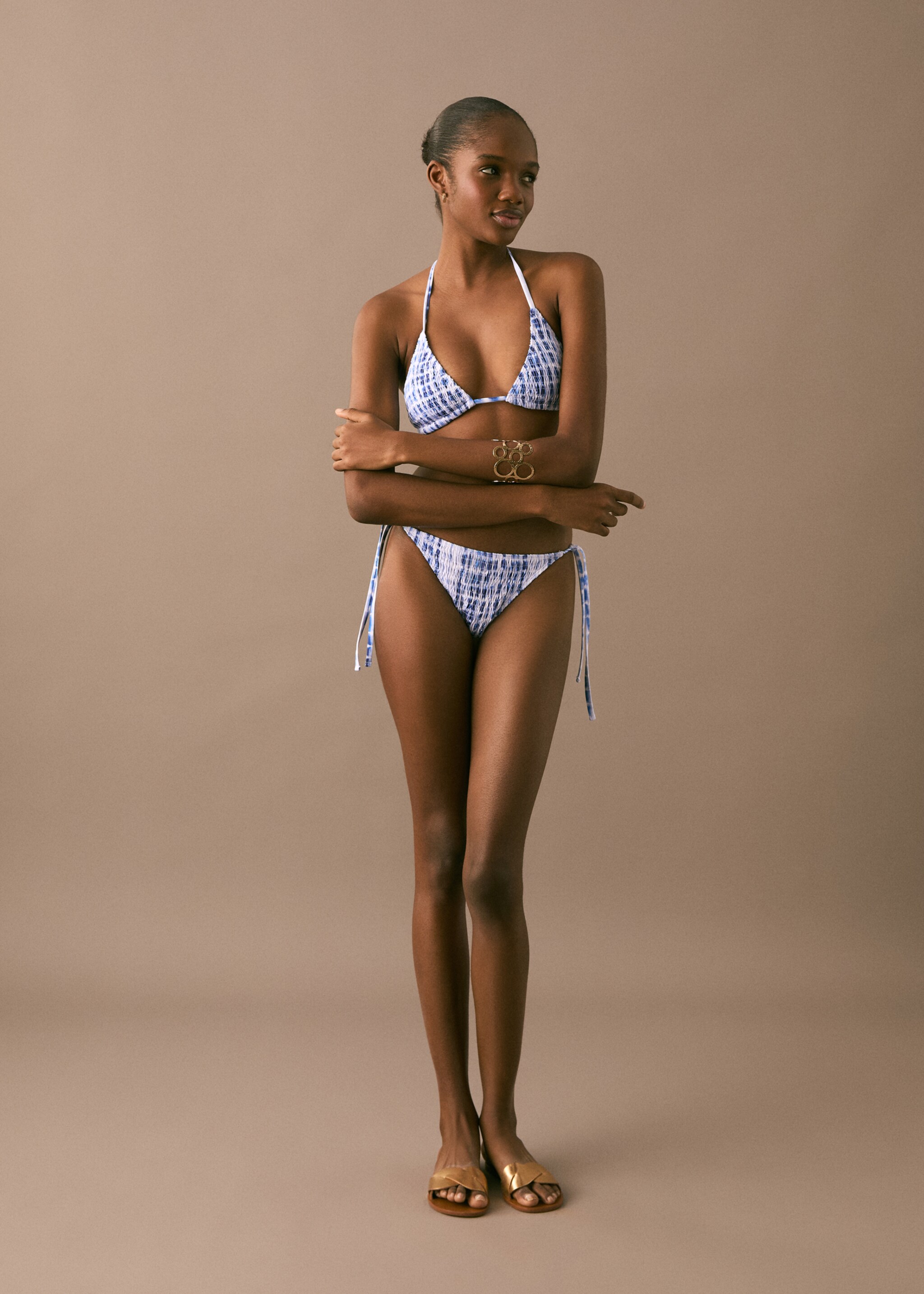 Tie-dye bikini - General plane
