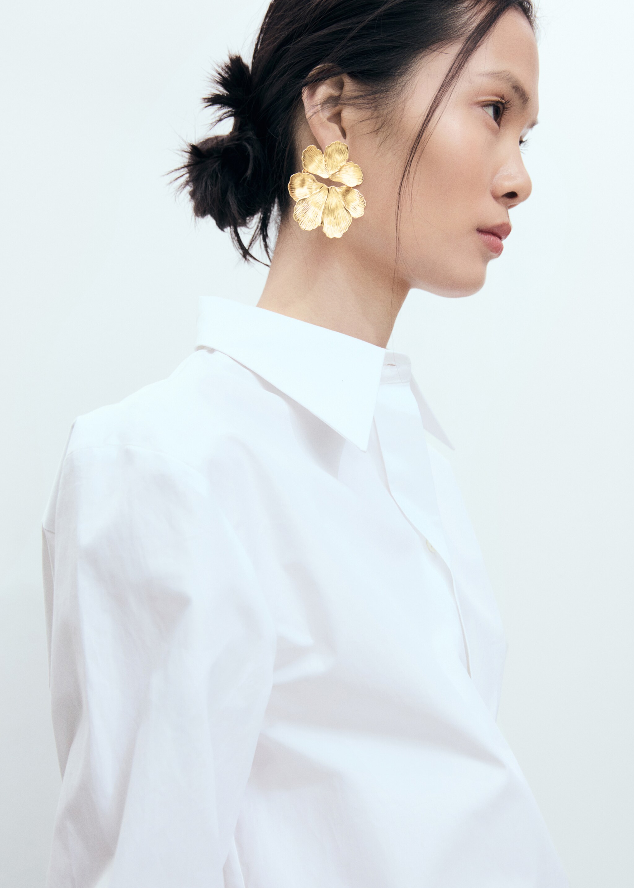 Boucles d'oreilles fleurs texturées - Plan général