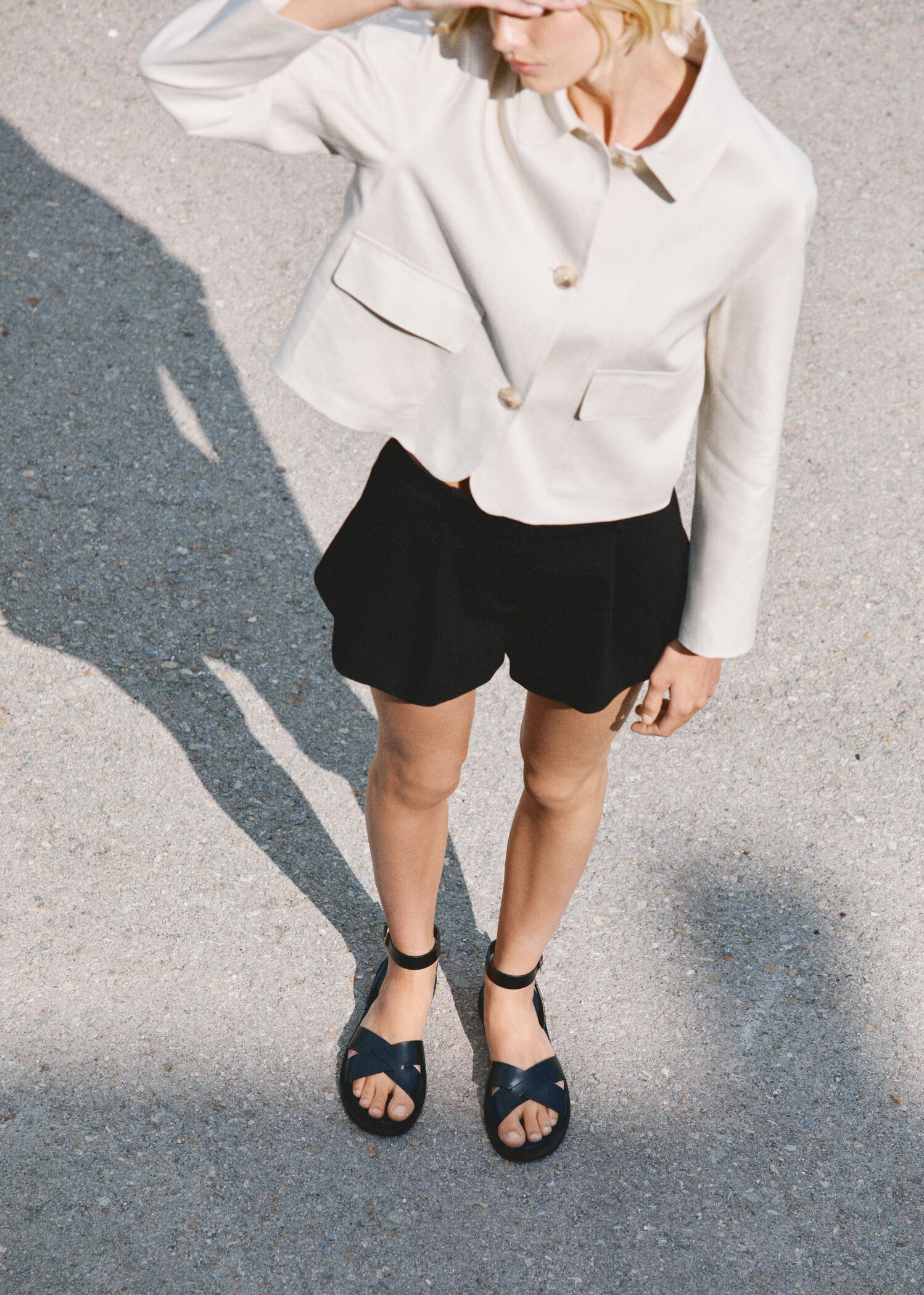 Leather sandals with buckle strap - General plane