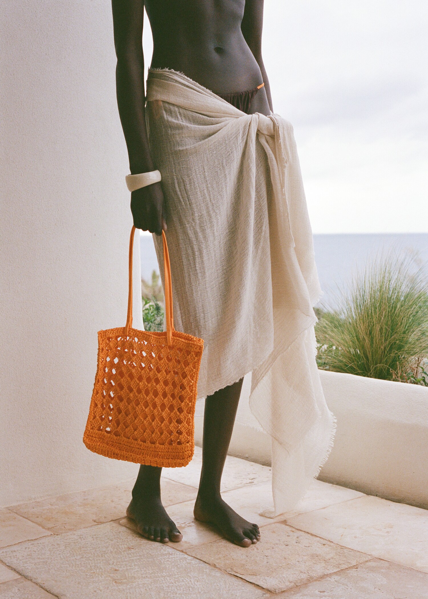 Bolso shopper fibra natural calado - Plano general