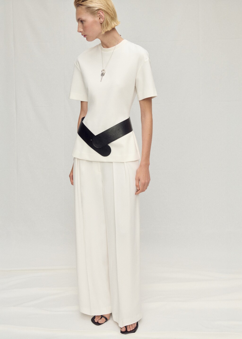 Lyocell suit pants with pleats - image 2