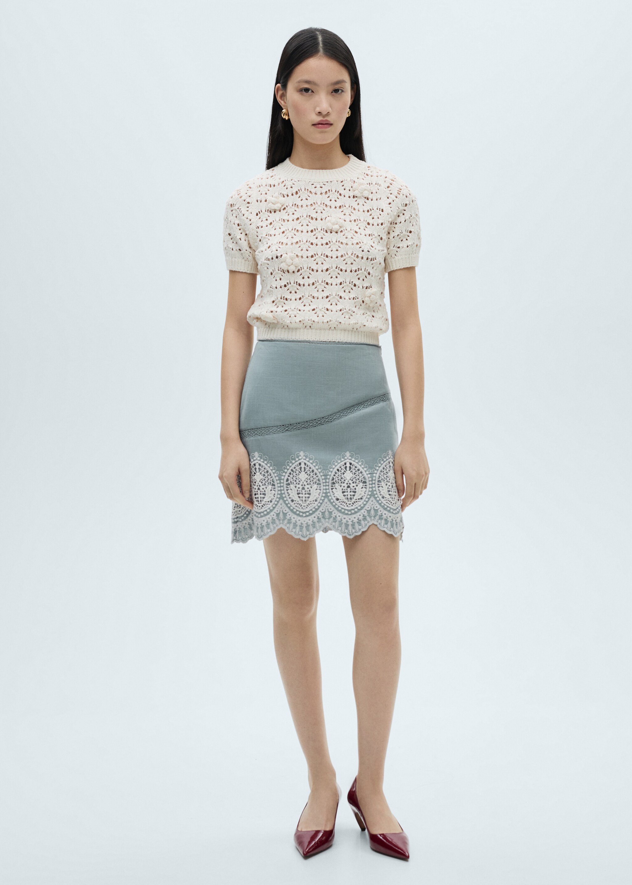 Cotton skirt with embroidered hem - General plane