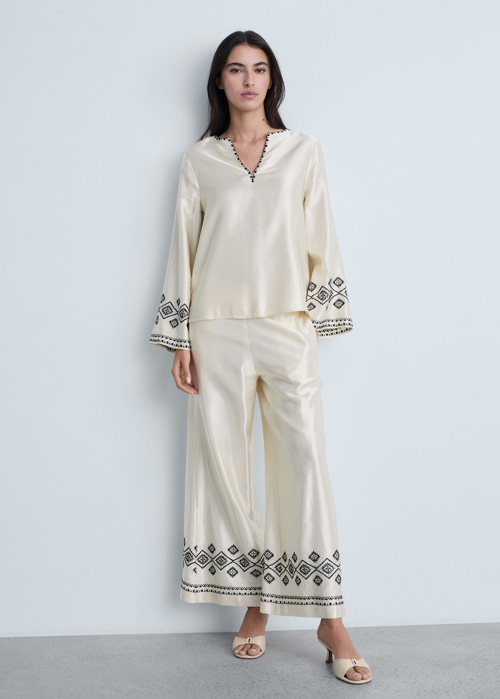 【BAON】Nibont Summer Embroidery Punching Banding Wide Pants Hand-Embroidered Wide Leg High-Waist Pants | Deerah