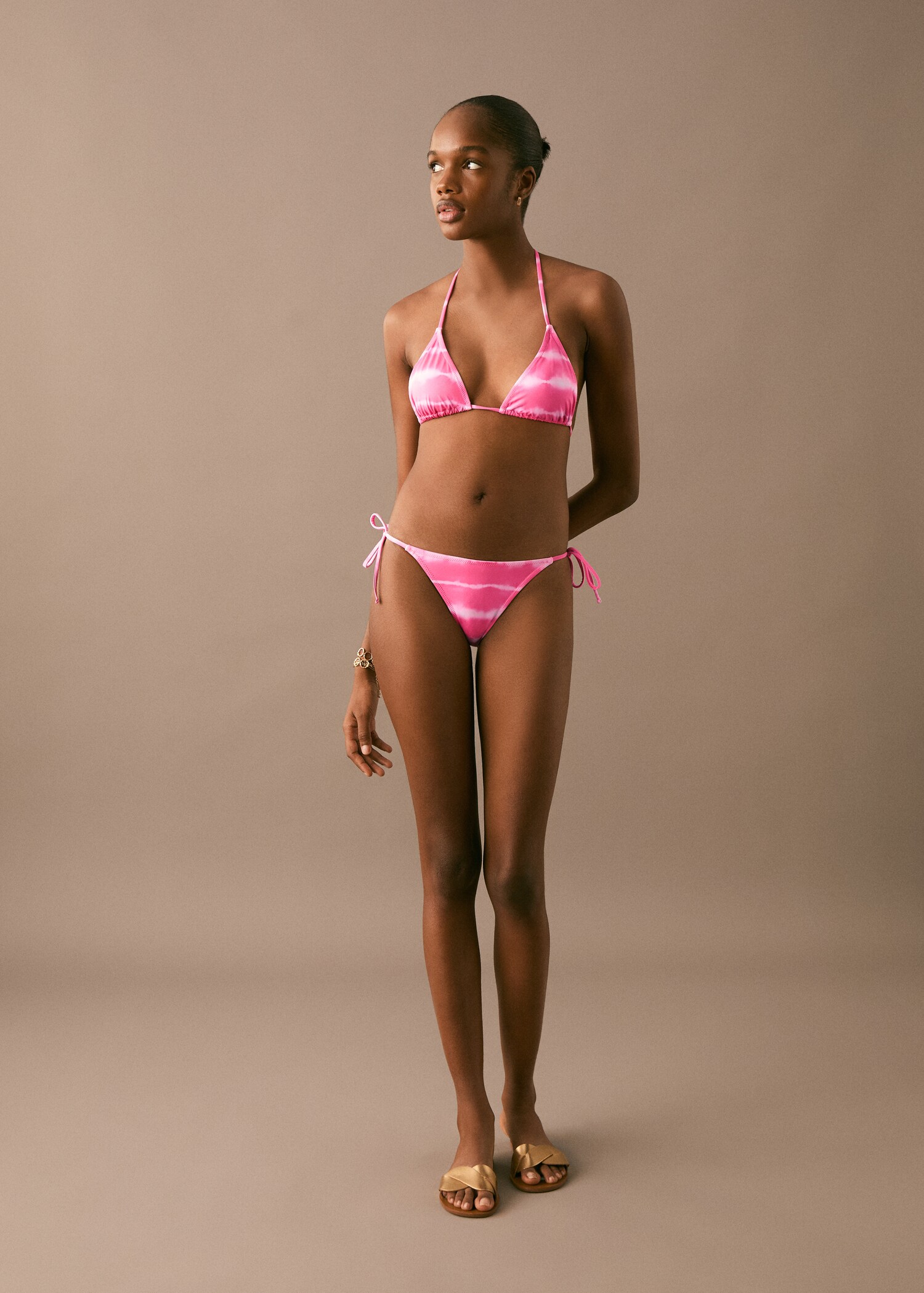 Tie-dye bikini - General plane
