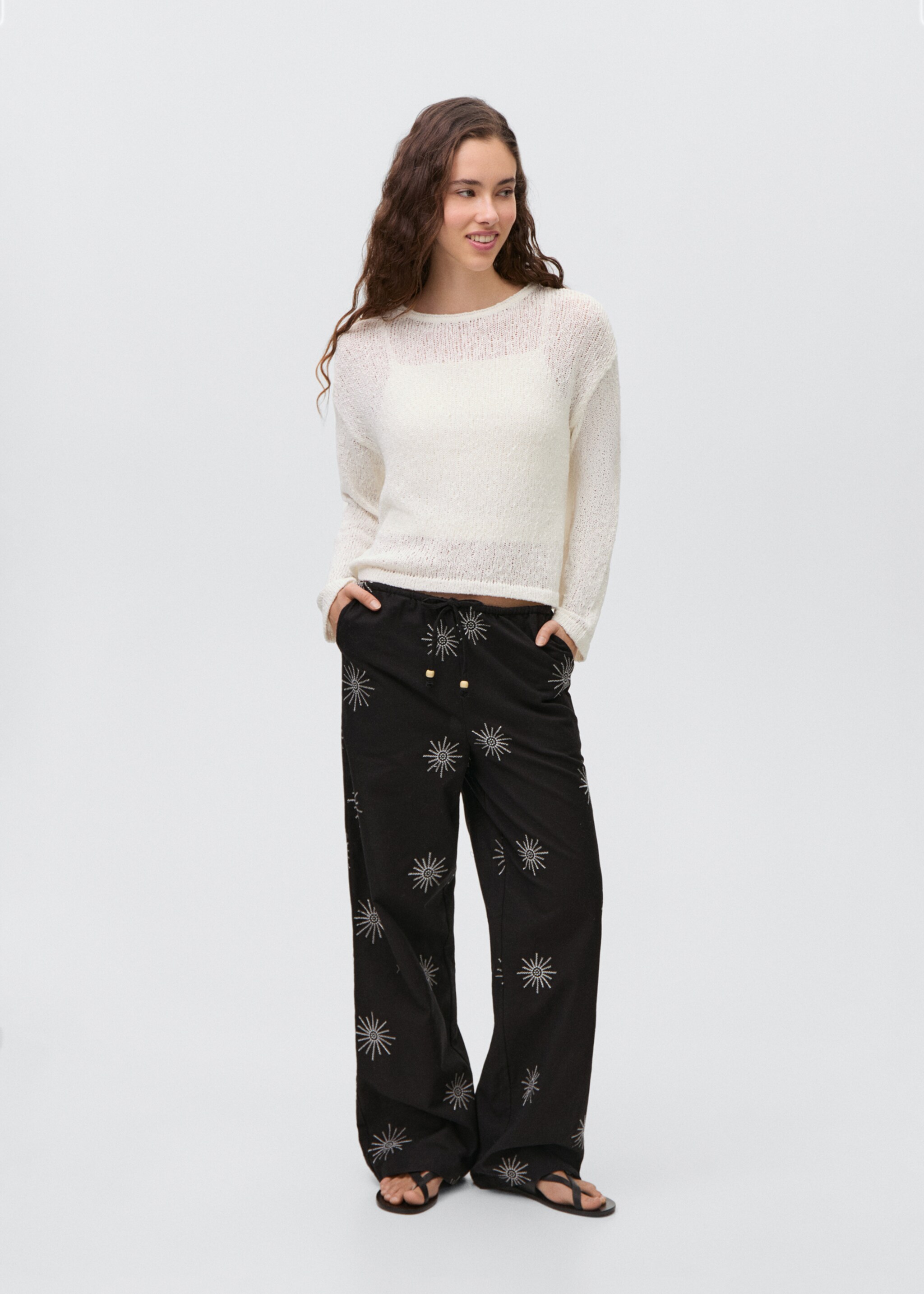 Textured knit sweater - General plane