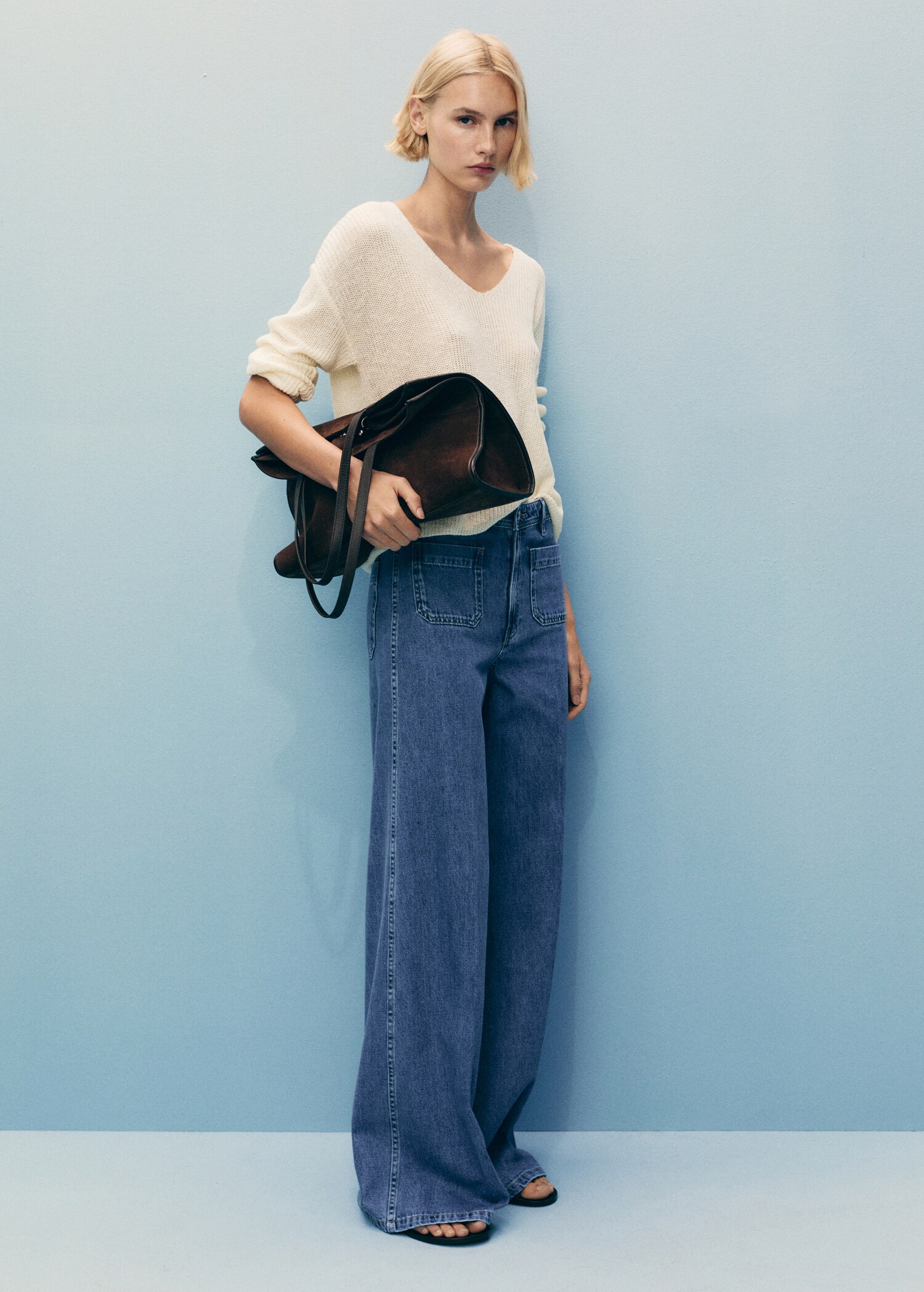 Wide-leg jeans with pockets - General plane