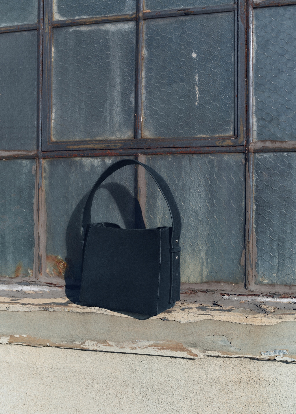 100 split leather bag Women MANGO Canada