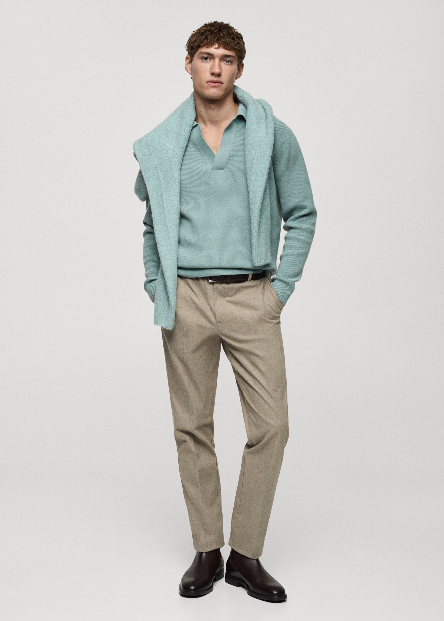Pantalón franela regular fit - Plano general