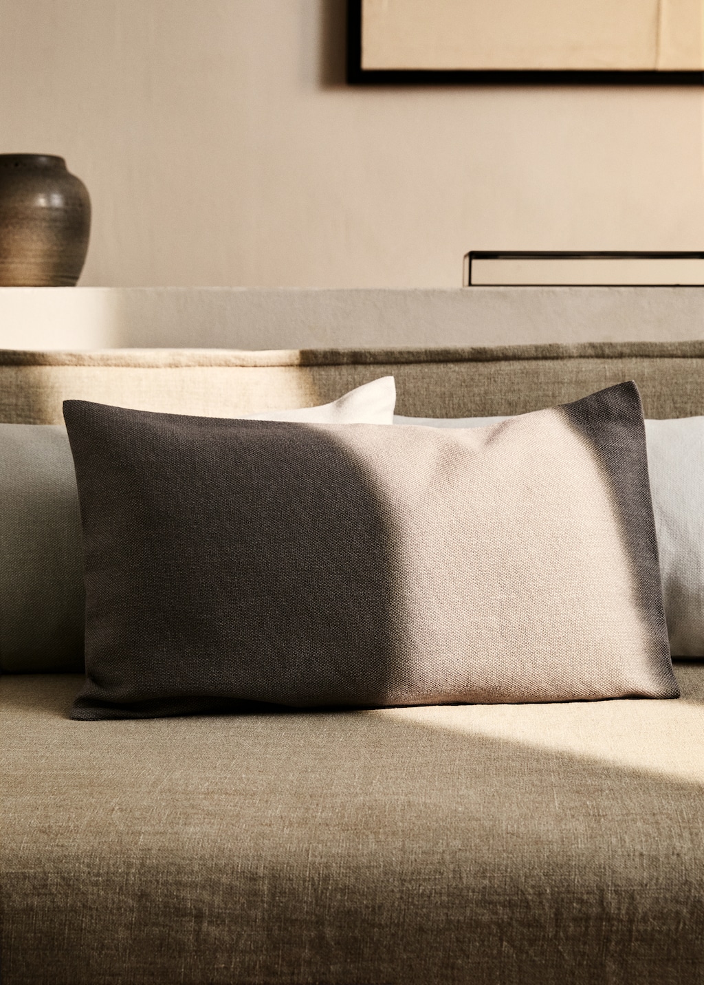 Cushion cover with structure 30x50 cm