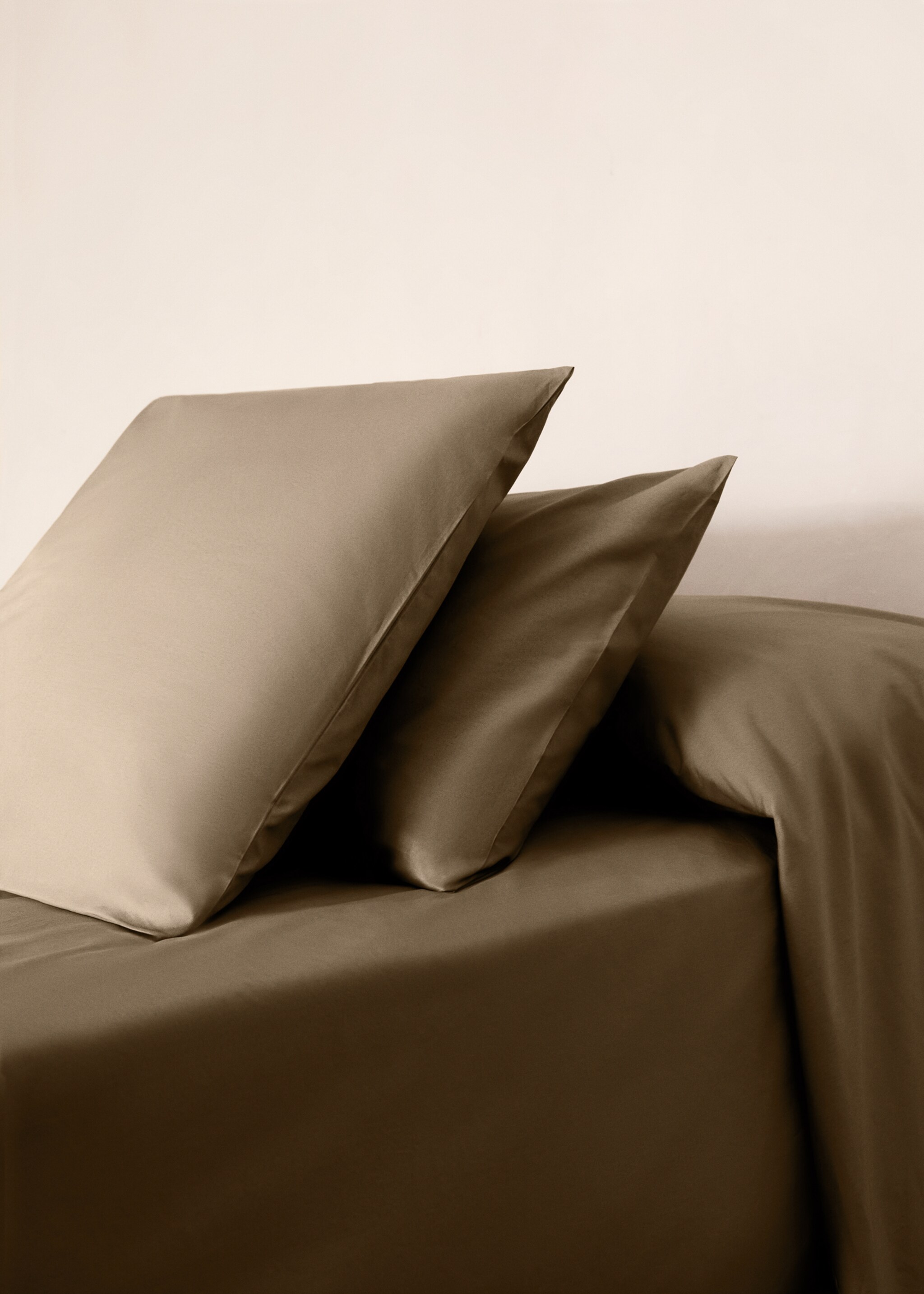 Two cotton percale pillowcases 50x75cm - General plane