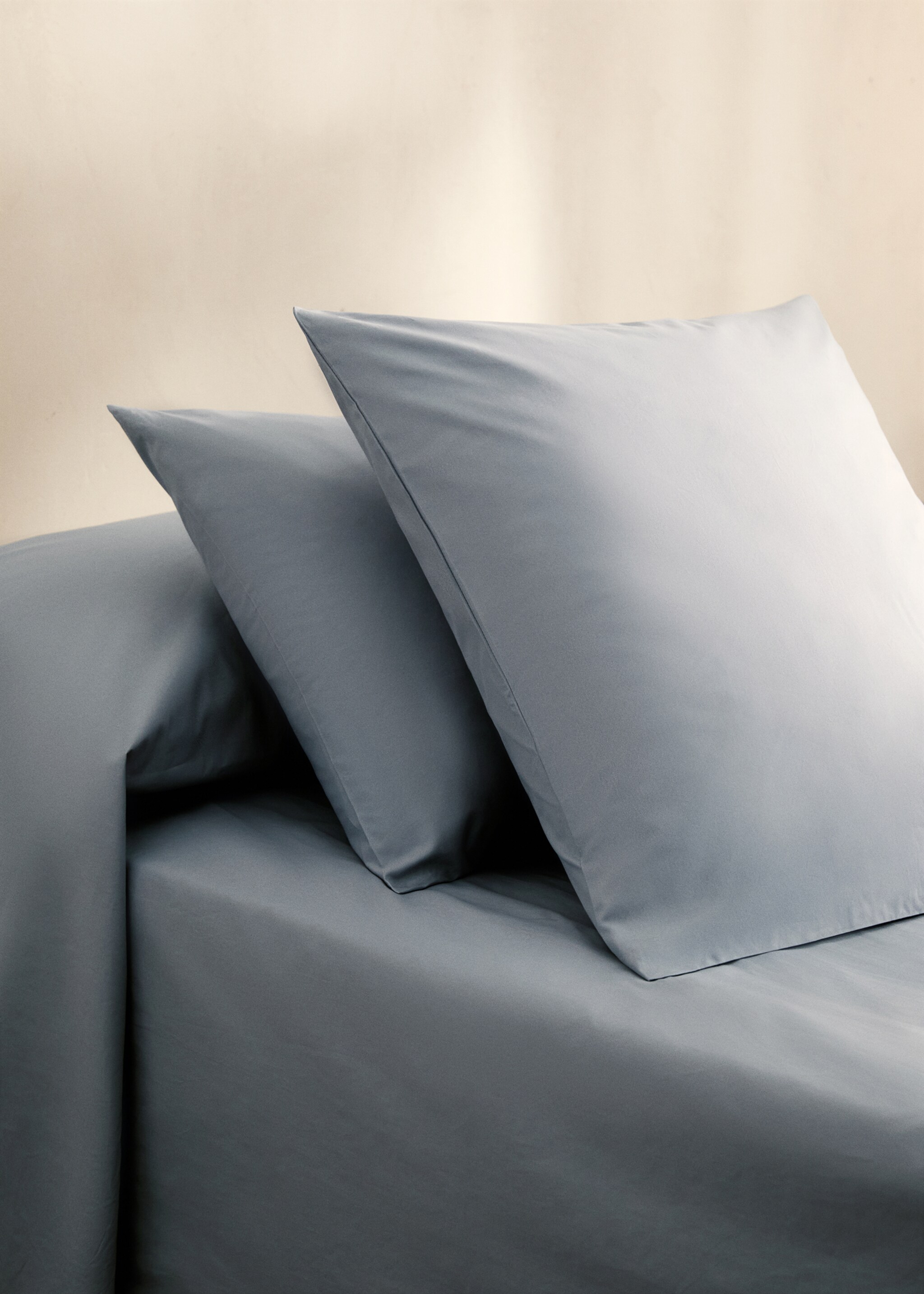 Two cotton percale pillowcases 50x75cm - General plane