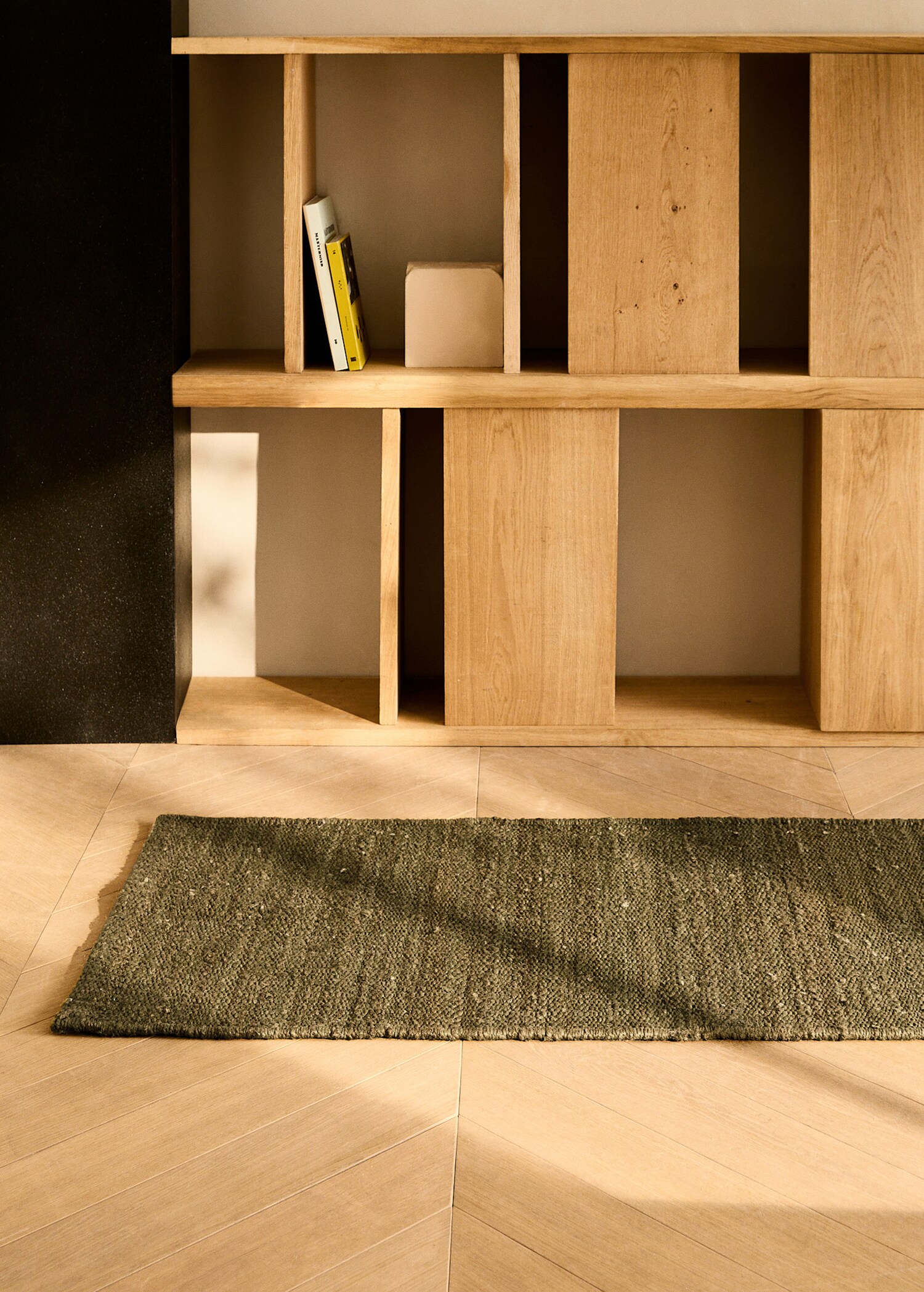 Braided overdyed jute rug - General plane