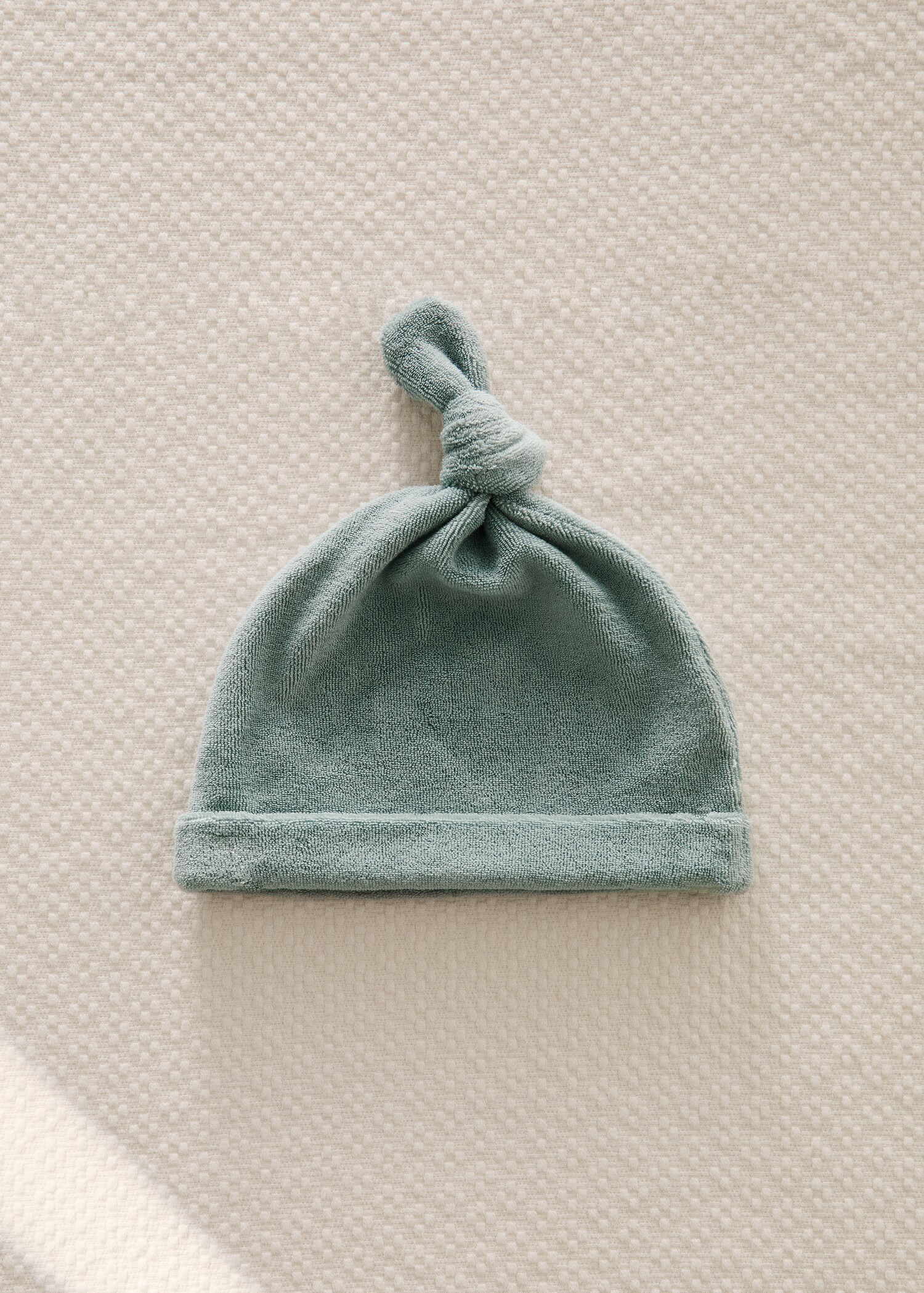 Bonnet en tissu éponge bouclette avec nœud - Plan général