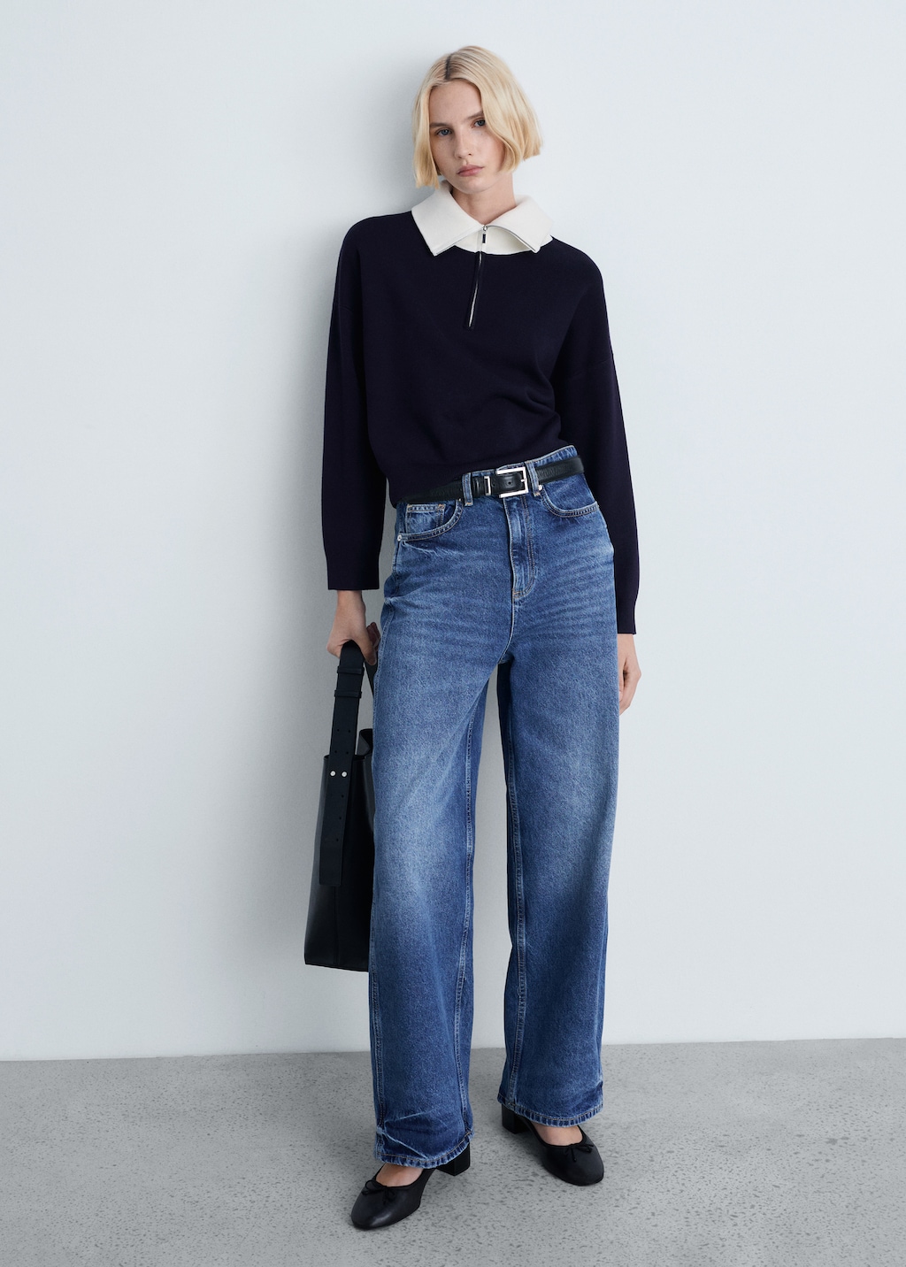 Knitted sweater with contrasting collar - image 2