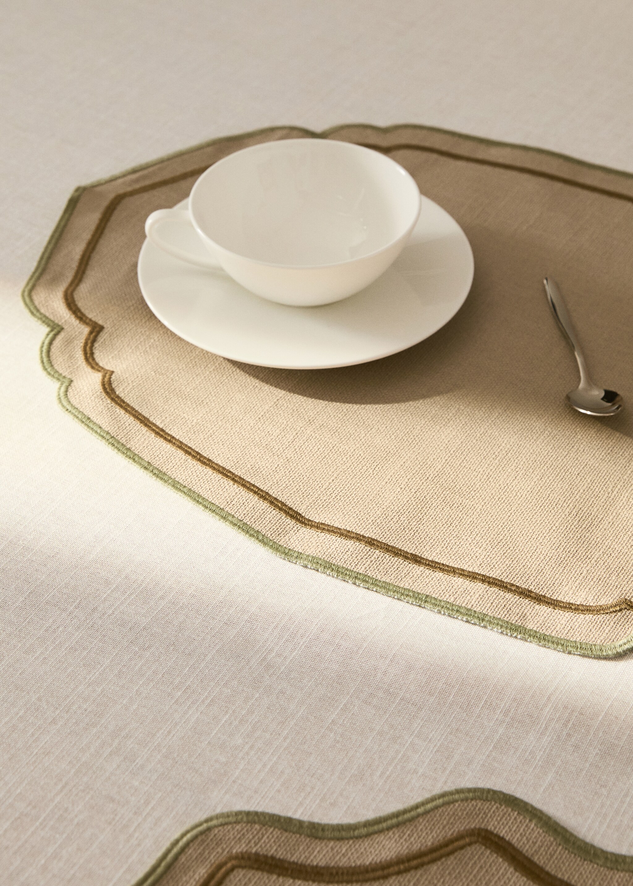 Oval resin cotton tablecloth - General plane