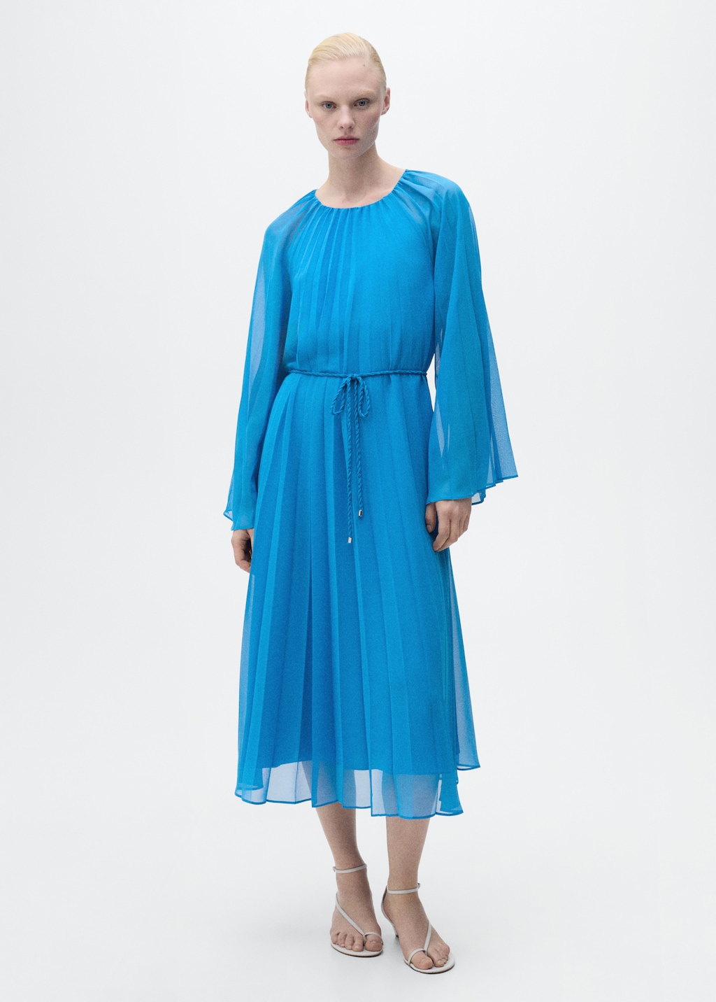 Flared-sleeve pleated dress - image 2