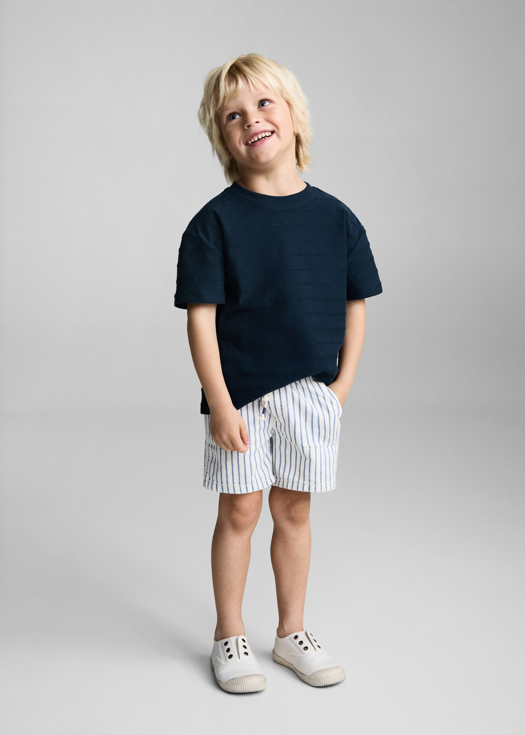 Embossed striped cotton T-shirt - General plane