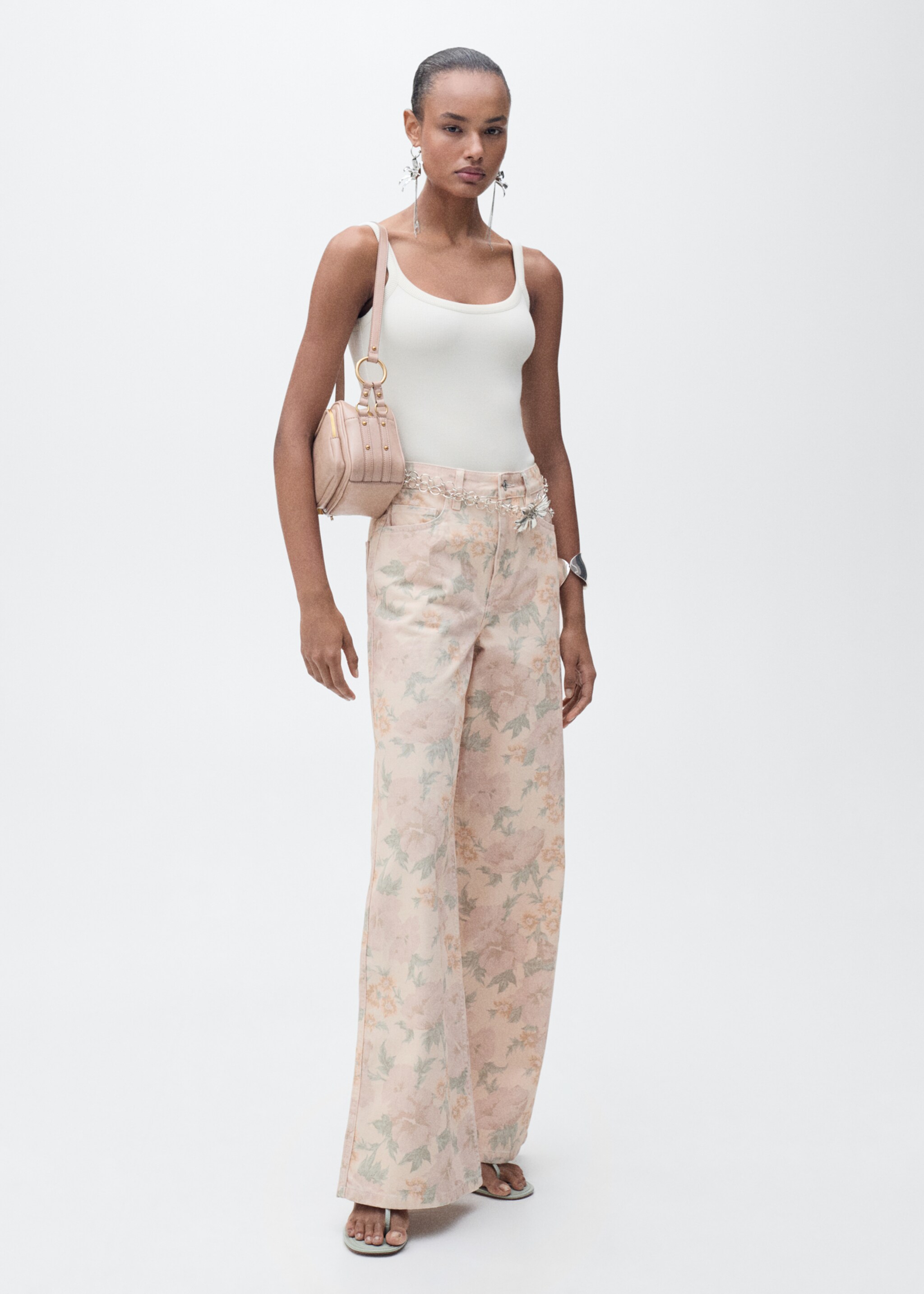 Floral-print wideleg jeans - General plane