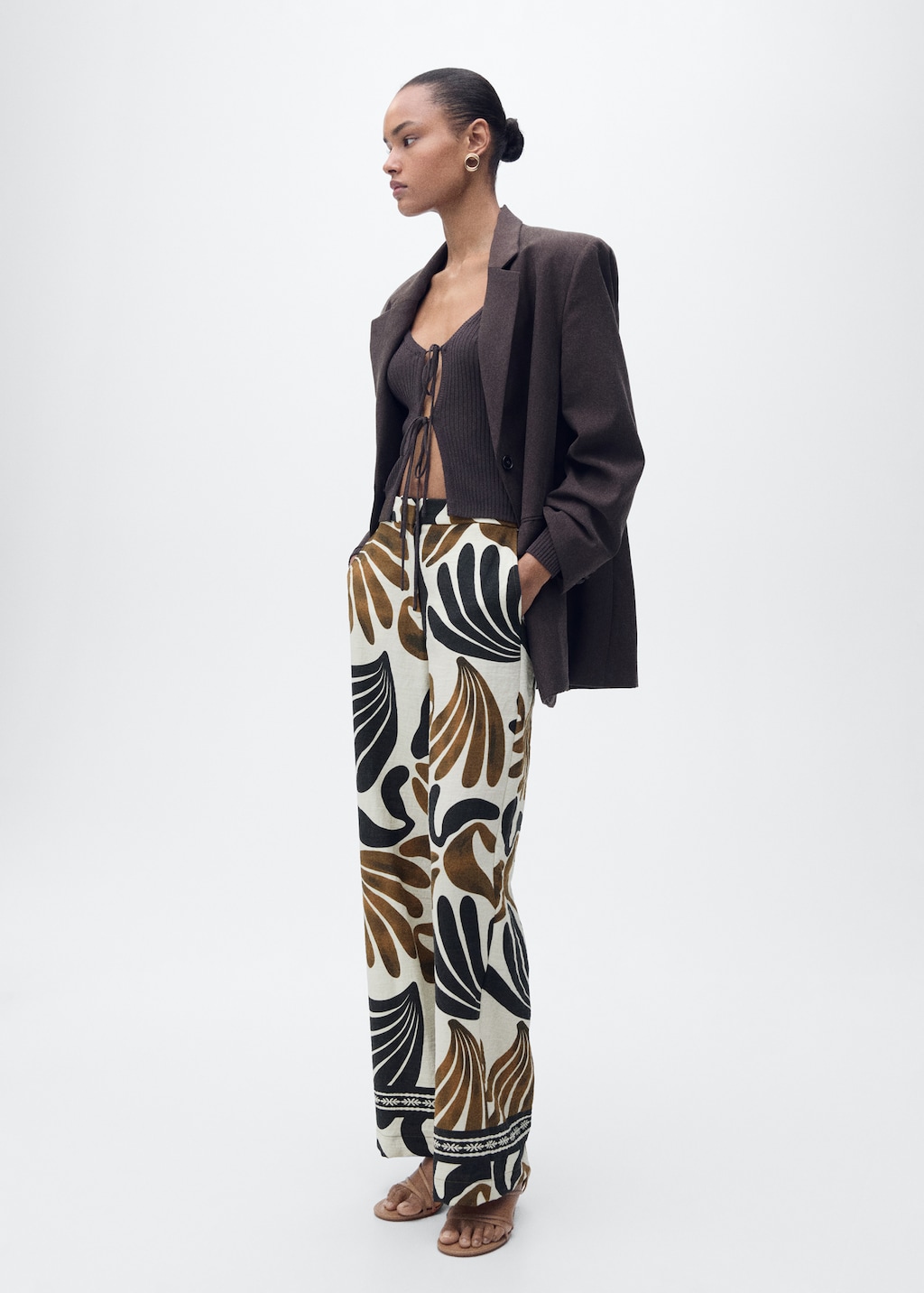 Abstract-print wideleg trousers - Women | MANGO Canada