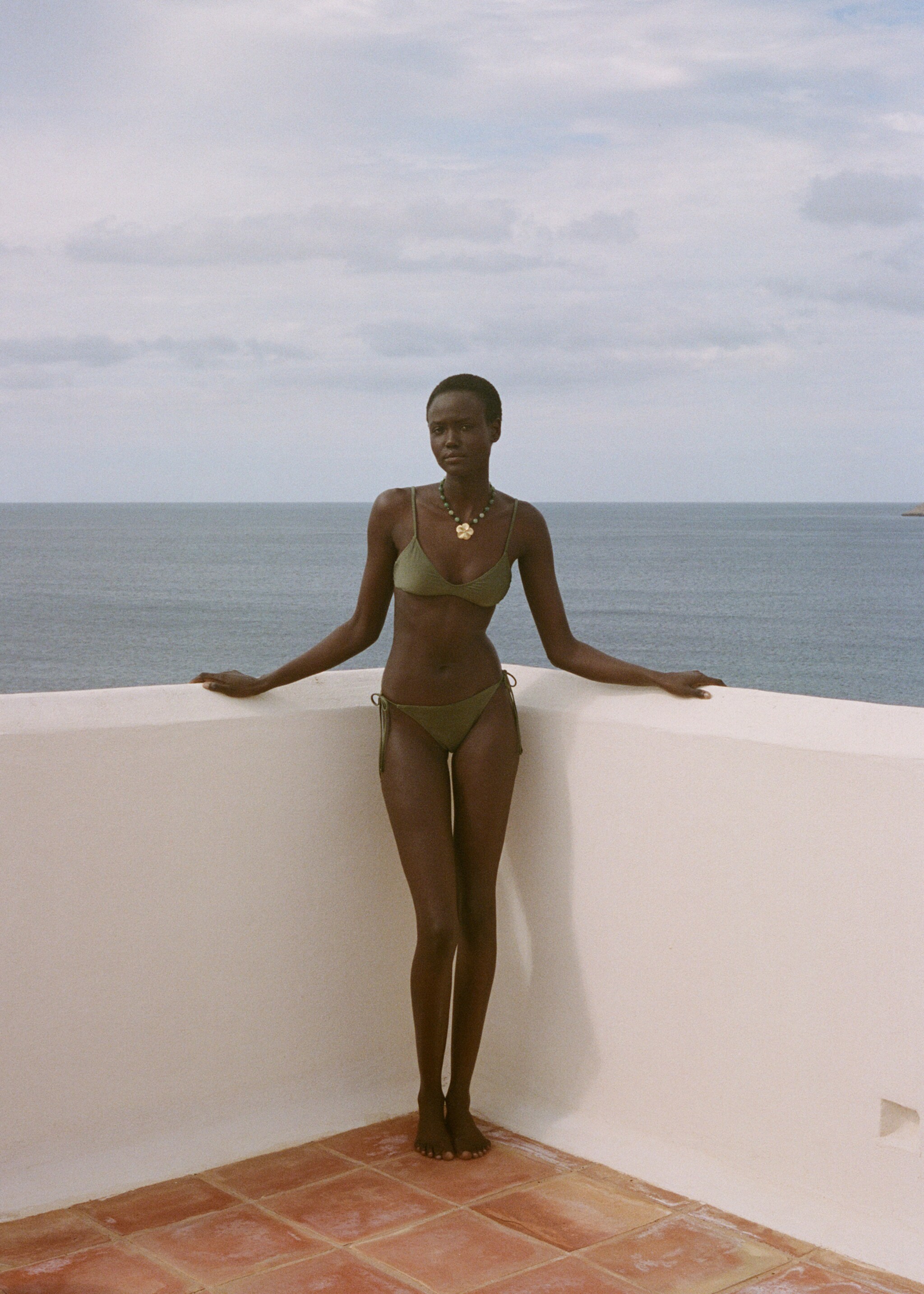 Satin-finish bikini top - General plane