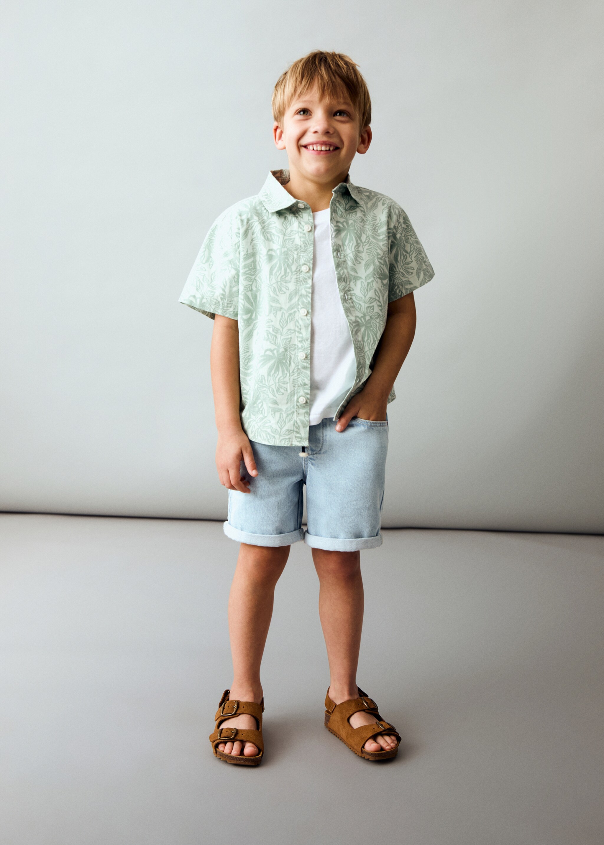 Floral print shirt - General plane