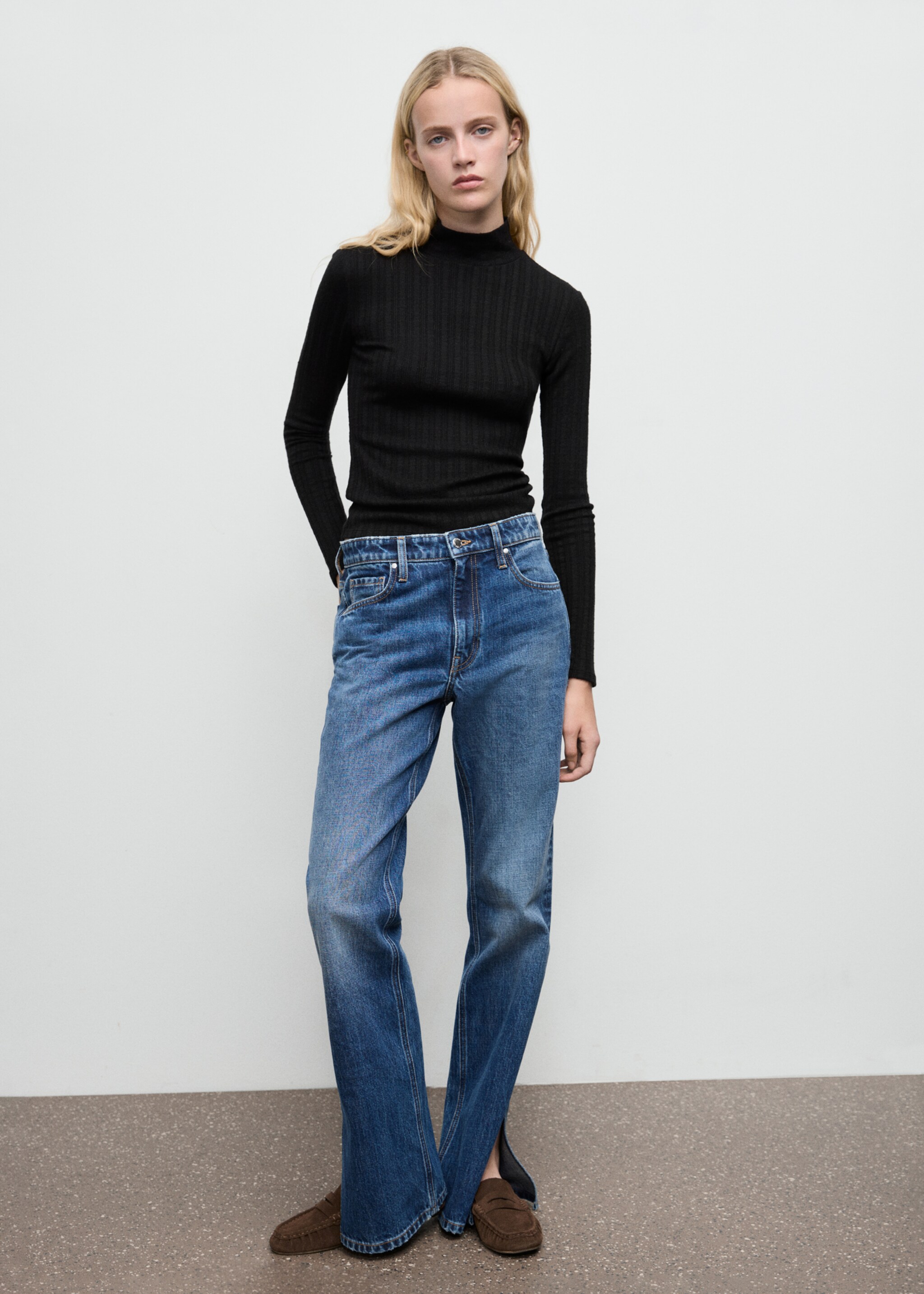 Ribbed high neck t-shirt - General plane, Black. Ref: 87030614-00.