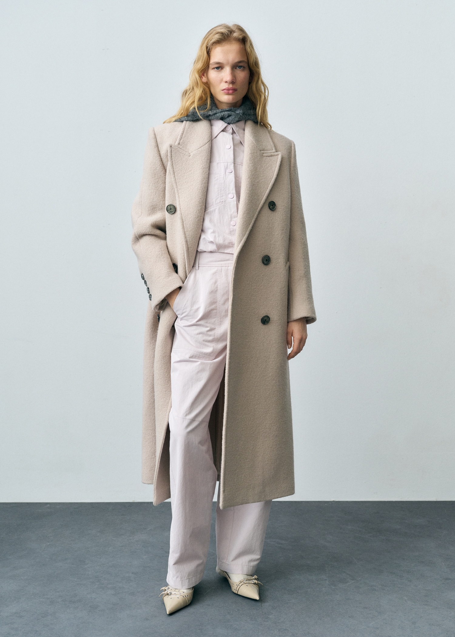 Wideleg pants with decorative seams - Women | MANGO USA