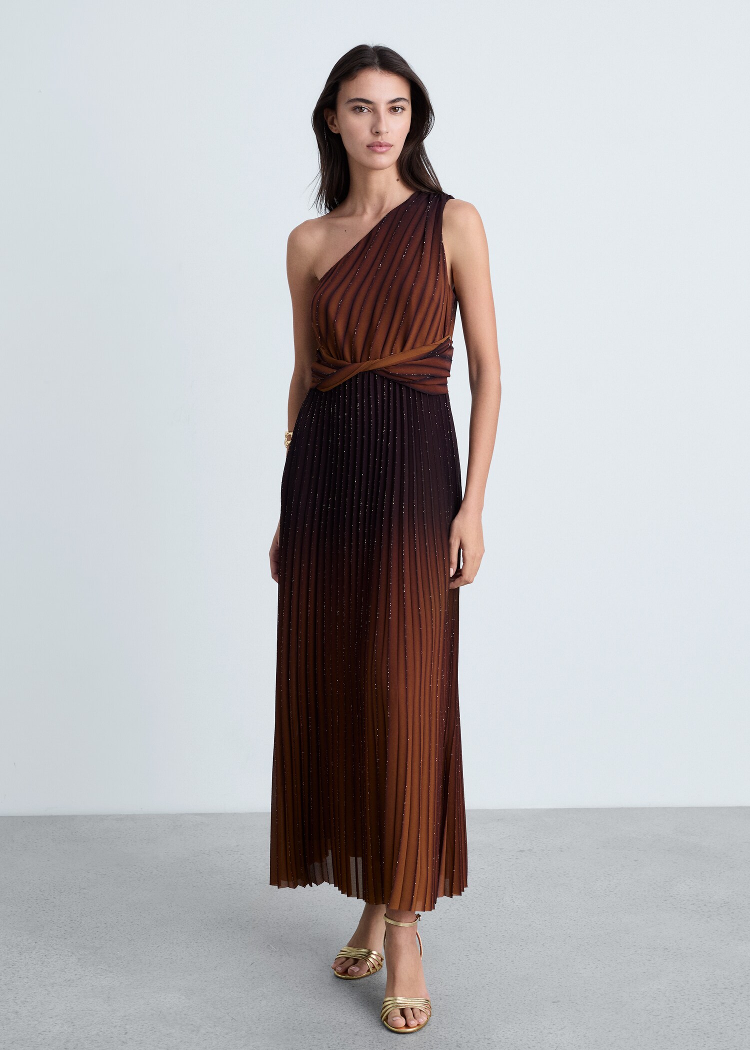 Vestito plissettato effetto sfumato - Piano generale