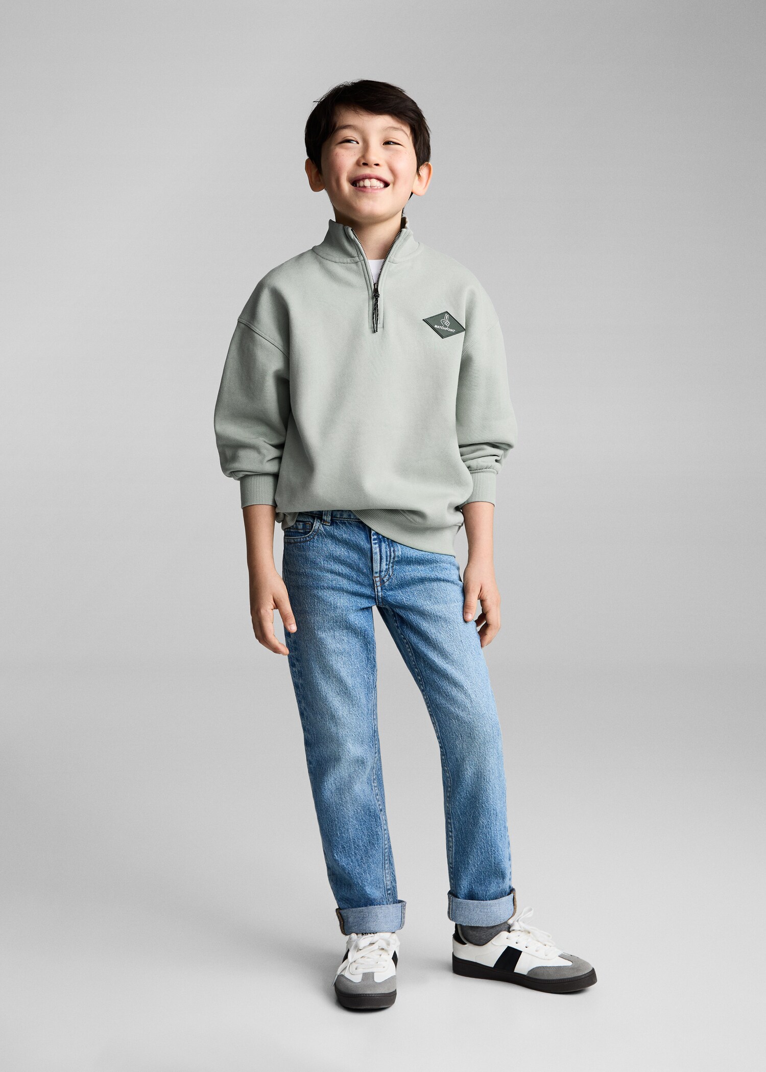 Cotton sweatshirt zipper - General plane